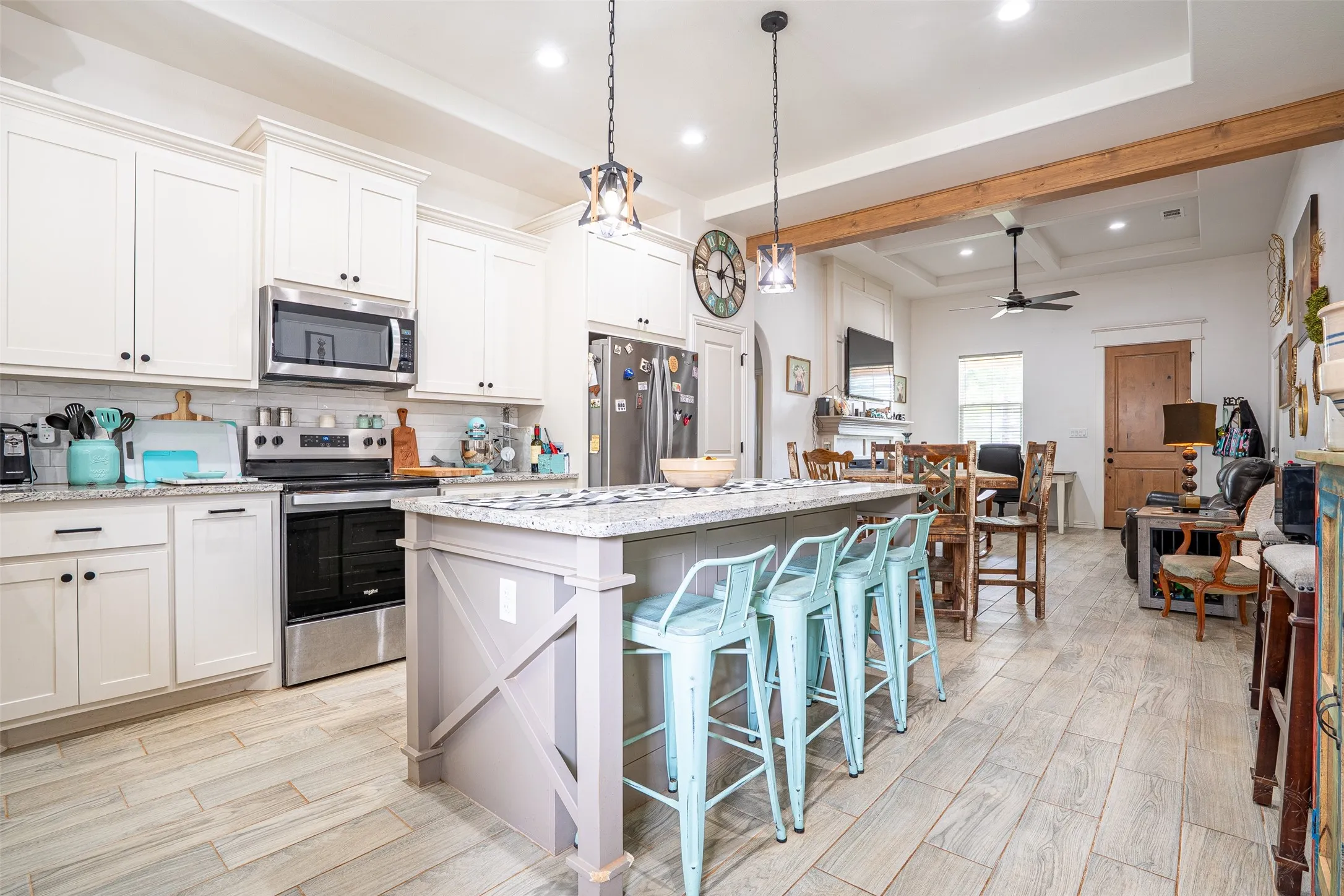 Single Family Residence For Sale in Hood County , 5900 S Lakeside Hills Court, Granbury, Texas 76048, 3 Bedroom, 2 Bathroom, 1 Garage spaces, 1,425 Sqft, built in 2024, mls#21295852, Real Estate Agent in Granbury, Homes For Sale in Hood county, Homes For Sale in Granbury, Realtor in Granbury Texas, Real Estate Brokerage Independent Realty Texas, Luminita Cordes Realtor