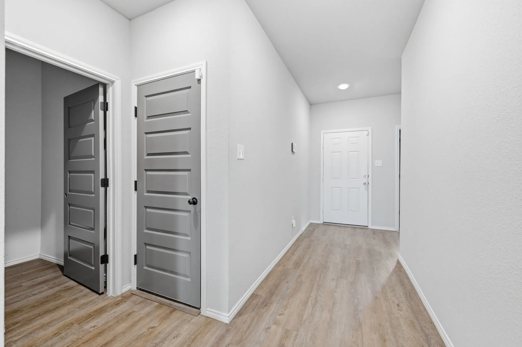 Single Family Residence For Sale in Kaufman County , 3111 Stonehaven, Heartland, Texas 75126, 4 Bedroom, 3 Bathroom, 2 Garage spaces, 2,386 Sqft, built in 2021, mls#21295199, Real Estate Agent in Heartland, Homes For Sale in Kaufman county, Homes For Sale in Heartland, Realtor in Heartland Texas, Real Estate Brokerage Independent Realty Texas, Luminita Cordes Realtor