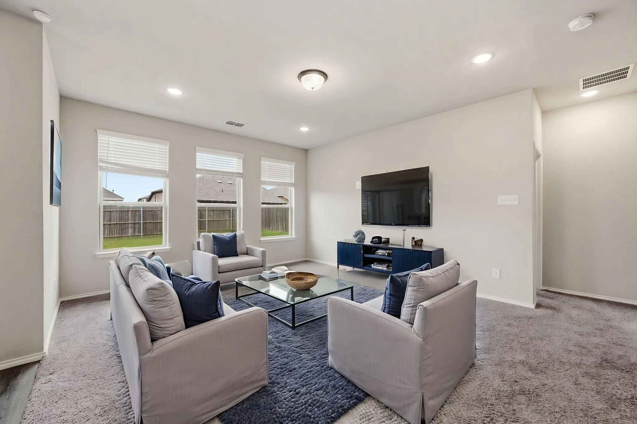Single Family Residence For Sale in Kaufman County , 3111 Stonehaven, Heartland, Texas 75126, 4 Bedroom, 3 Bathroom, 2 Garage spaces, 2,386 Sqft, built in 2021, mls#21295199, Real Estate Agent in Heartland, Homes For Sale in Kaufman county, Homes For Sale in Heartland, Realtor in Heartland Texas, Real Estate Brokerage Independent Realty Texas, Luminita Cordes Realtor