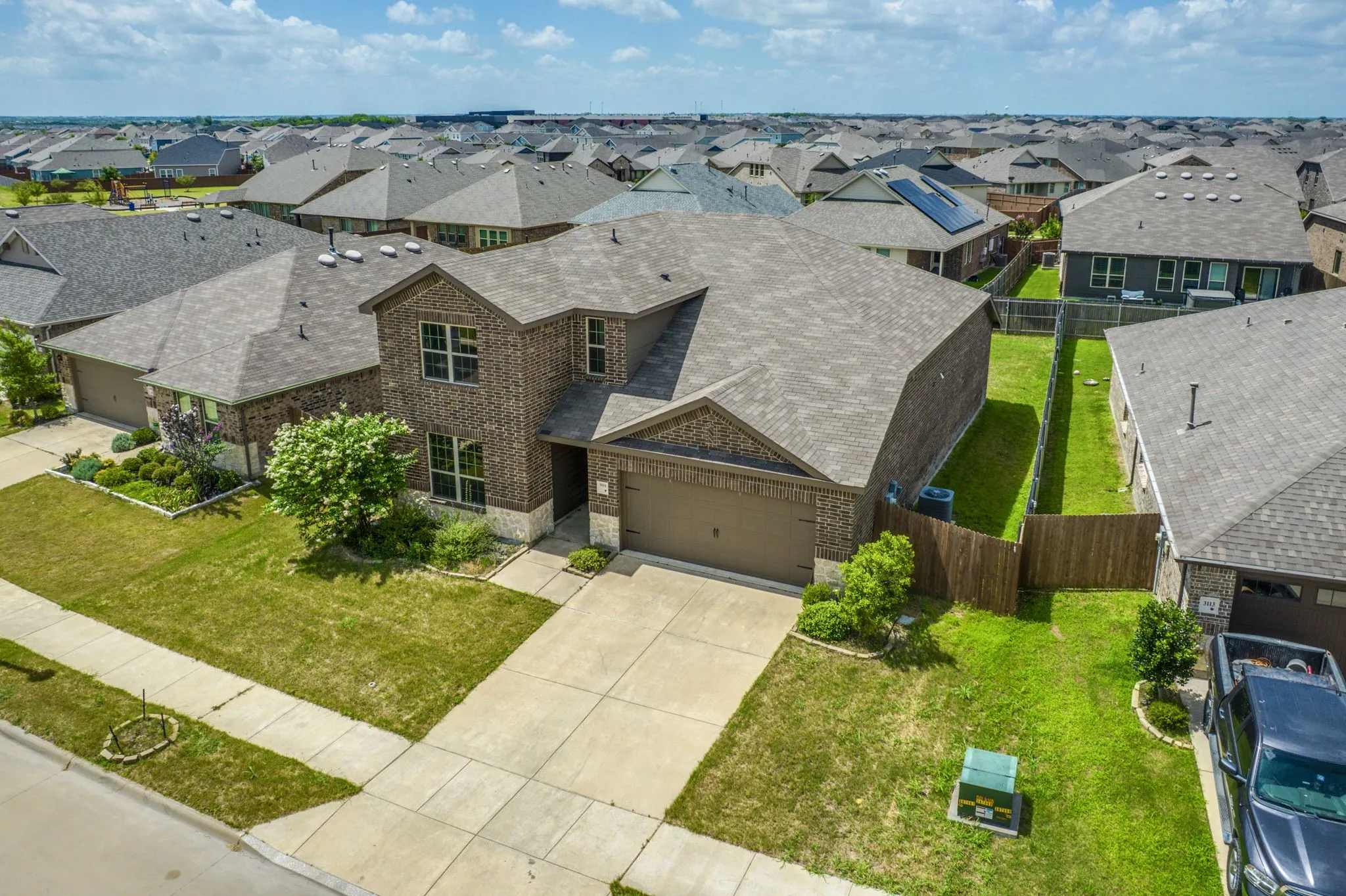 Single Family Residence For Sale in Kaufman County , 3111 Stonehaven, Heartland, Texas 75126, 4 Bedroom, 3 Bathroom, 2 Garage spaces, 2,386 Sqft, built in 2021, mls#21295199, Real Estate Agent in Heartland, Homes For Sale in Kaufman county, Homes For Sale in Heartland, Realtor in Heartland Texas, Real Estate Brokerage Independent Realty Texas, Luminita Cordes Realtor