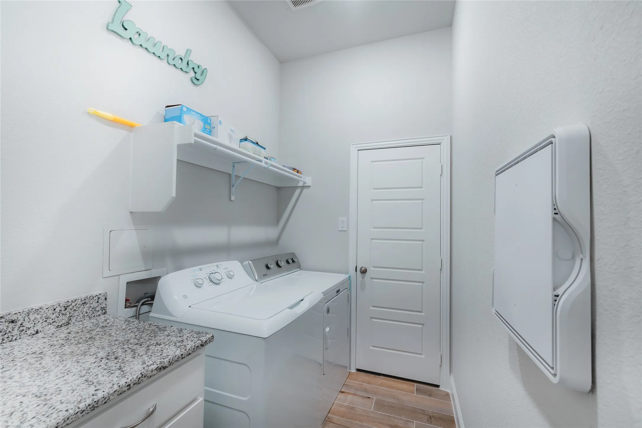 Single Family Residence For Sale in Hunt County , 8110 Honeywell, Greenville, Texas 75402, 5 Bedroom, 2 Bathroom, 2 Garage spaces, 2,355 Sqft, built in 2024, mls#21296069, Real Estate Agent in Greenville, Homes For Sale in Hunt county, Homes For Sale in Greenville, Realtor in Greenville Texas, Real Estate Brokerage Independent Realty Texas, Luminita Cordes Realtor