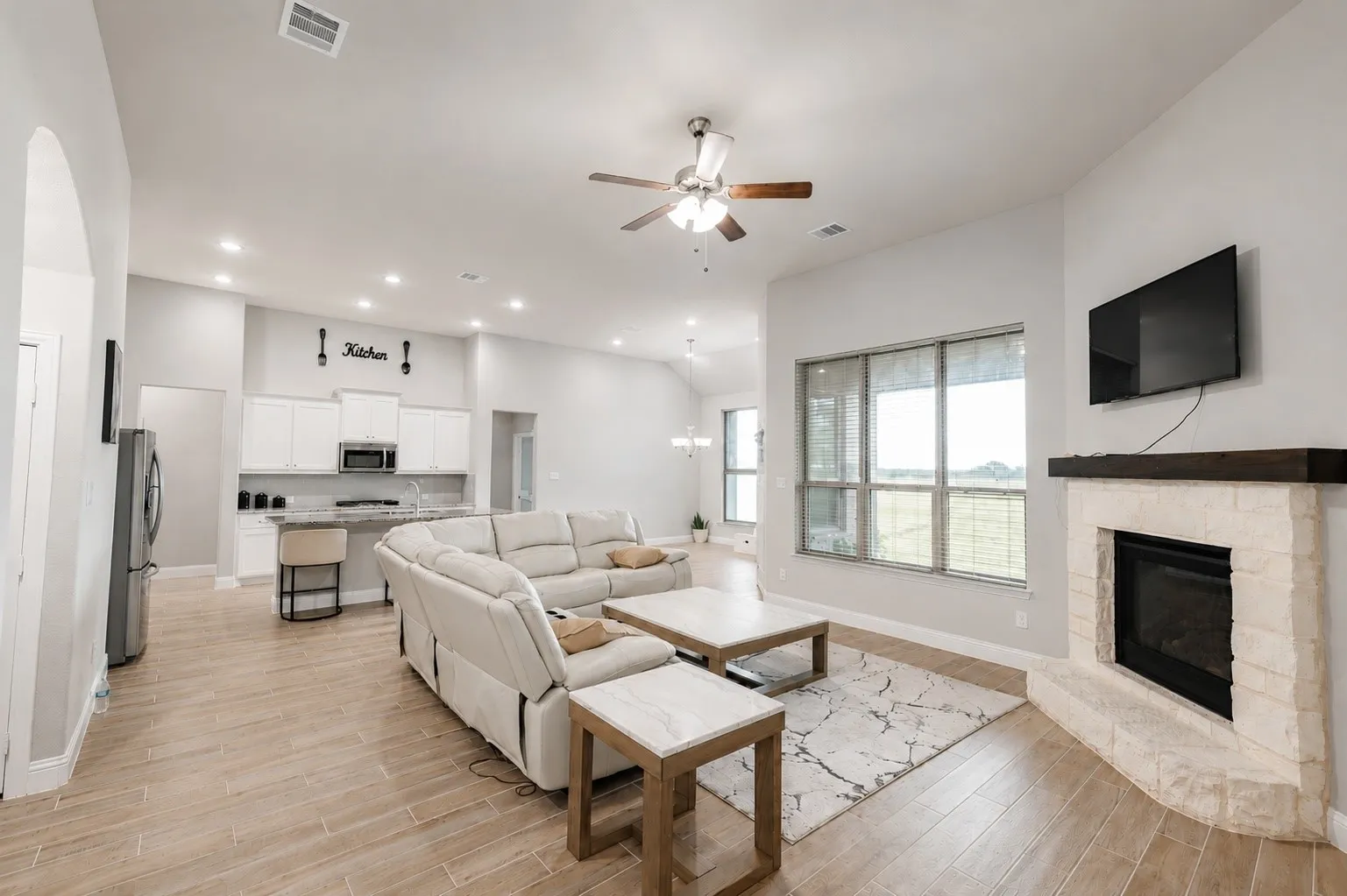 Single Family Residence For Sale in Hunt County , 8110 Honeywell, Greenville, Texas 75402, 5 Bedroom, 2 Bathroom, 2 Garage spaces, 2,355 Sqft, built in 2024, mls#21296069, Real Estate Agent in Greenville, Homes For Sale in Hunt county, Homes For Sale in Greenville, Realtor in Greenville Texas, Real Estate Brokerage Independent Realty Texas, Luminita Cordes Realtor