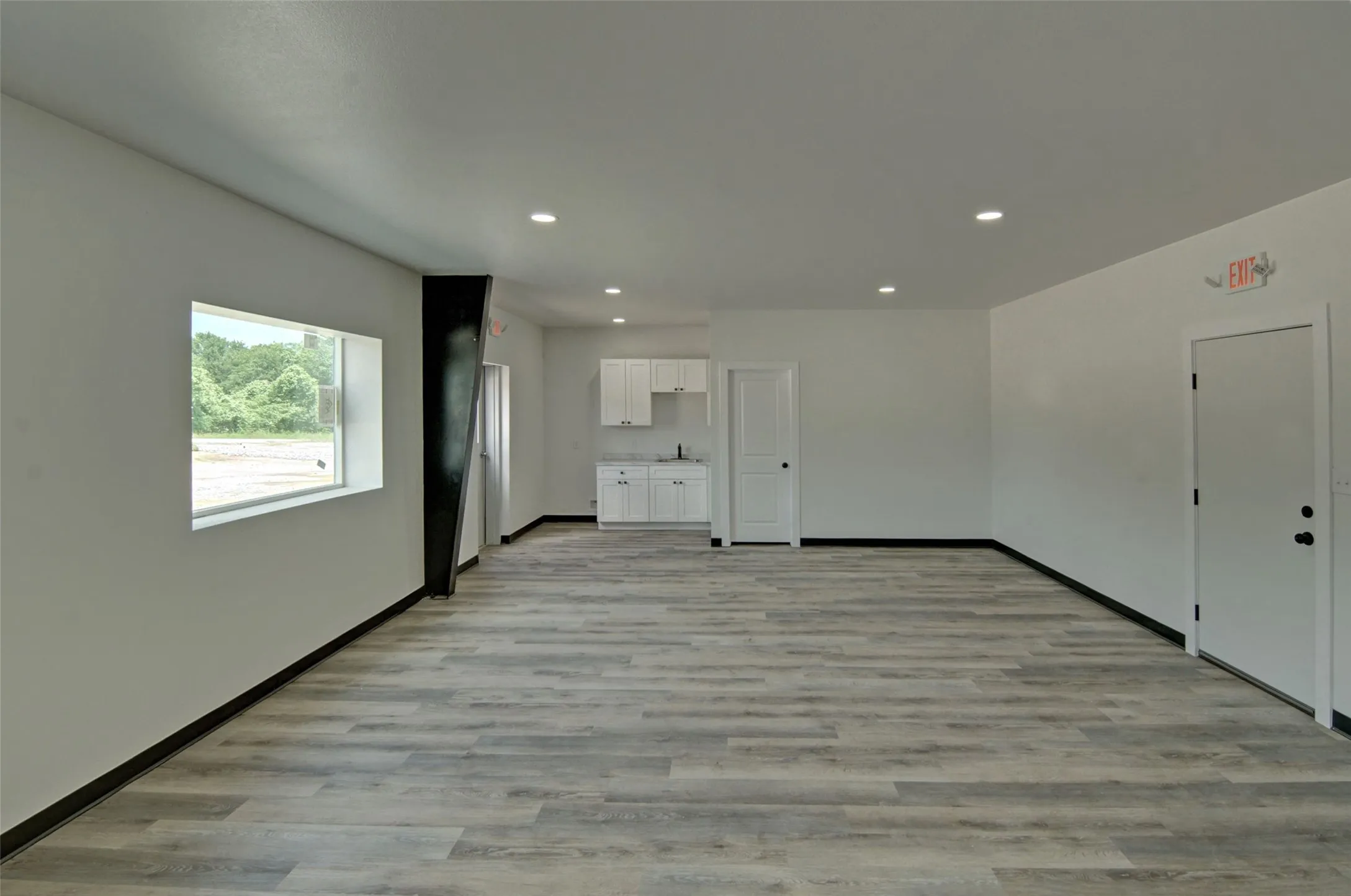 Warehouse For Sale in Wise County , 589 CR 3597, Boyd, Texas 76023, 0, 0, Garage spaces, 0 Sqft, built in 2026, Price $500,000, mls#21296083, Real Estate Agent in Boyd, Homes For Sale in Wise county, Homes For Sale in Boyd, Realtor in Boyd Texas, Real Estate Brokerage Independent Realty Texas, Luminita Cordes Realtor