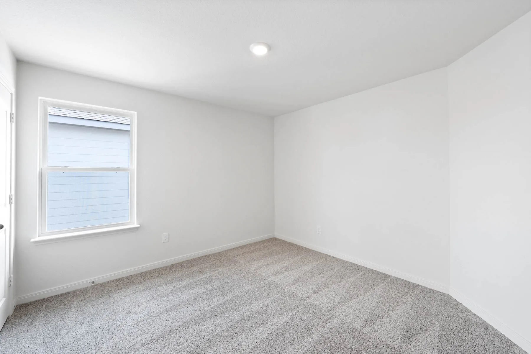 Single Family Residence For Rent in Denton County , 8413 Silverbow Drive, Ponder, Texas 76259, 3 Bedroom, 3 Bathroom, 2 Garage spaces, 1,562 Sqft, built in 2024, mls#21296098, Real Estate Agent in Ponder, Homes For Rent in Denton county, Homes For Rent in Ponder, Realtor in Ponder Texas, Real Estate Brokerage Independent Realty Texas, Luminita Cordes Realtor