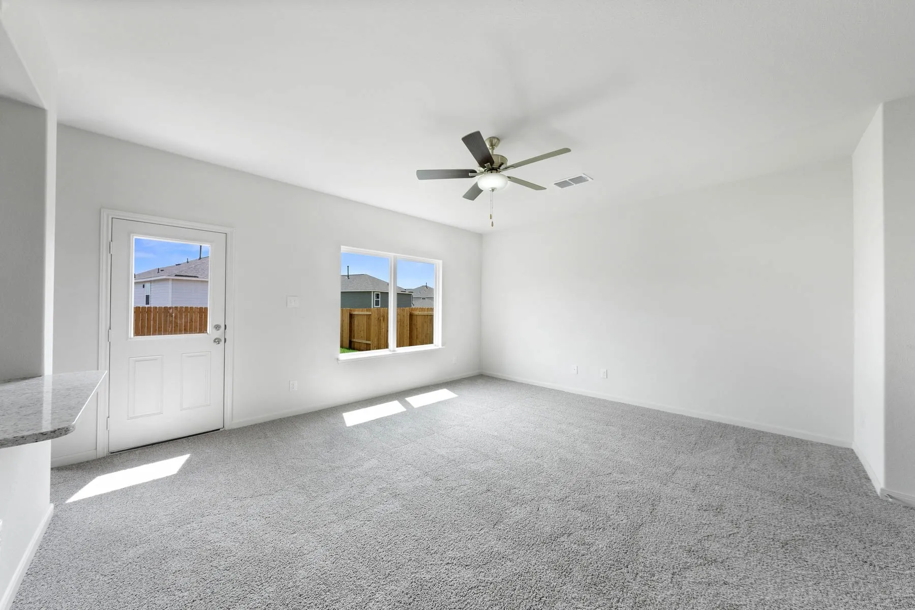 Single Family Residence For Rent in Denton County , 8413 Silverbow Drive, Ponder, Texas 76259, 3 Bedroom, 3 Bathroom, 2 Garage spaces, 1,562 Sqft, built in 2024, mls#21296098, Real Estate Agent in Ponder, Homes For Rent in Denton county, Homes For Rent in Ponder, Realtor in Ponder Texas, Real Estate Brokerage Independent Realty Texas, Luminita Cordes Realtor