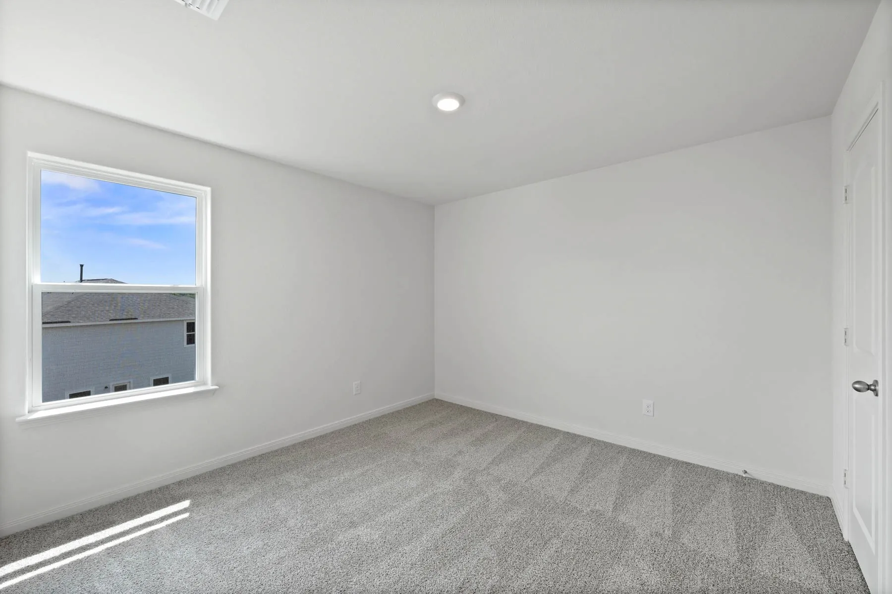 Single Family Residence For Rent in Denton County , 8413 Silverbow Drive, Ponder, Texas 76259, 3 Bedroom, 3 Bathroom, 2 Garage spaces, 1,562 Sqft, built in 2024, mls#21296098, Real Estate Agent in Ponder, Homes For Rent in Denton county, Homes For Rent in Ponder, Realtor in Ponder Texas, Real Estate Brokerage Independent Realty Texas, Luminita Cordes Realtor