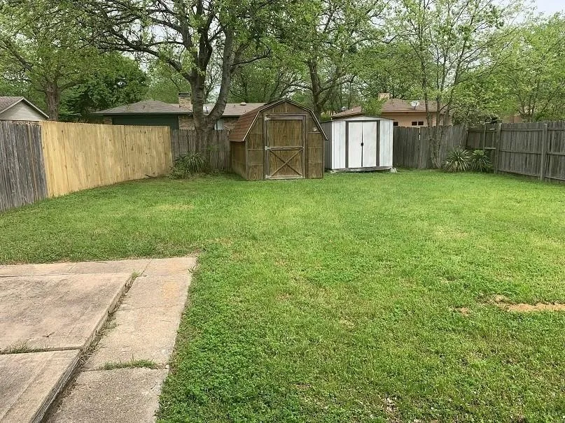 Single Family Residence For Rent in Dallas County , 721 Lindenwood Drive, Lancaster, Texas 75134, 3 Bedroom, 2 Bathroom, 2 Garage spaces, 1,606 Sqft, built in 1976, mls#21296129, Real Estate Agent in Lancaster, Homes For Rent in Dallas county, Homes For Rent in Lancaster, Realtor in Lancaster Texas, Real Estate Brokerage Independent Realty Texas, Luminita Cordes Realtor