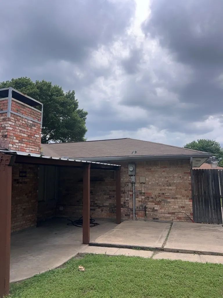Single Family Residence For Rent in Dallas County , 721 Lindenwood Drive, Lancaster, Texas 75134, 3 Bedroom, 2 Bathroom, 2 Garage spaces, 1,606 Sqft, built in 1976, mls#21296129, Real Estate Agent in Lancaster, Homes For Rent in Dallas county, Homes For Rent in Lancaster, Realtor in Lancaster Texas, Real Estate Brokerage Independent Realty Texas, Luminita Cordes Realtor