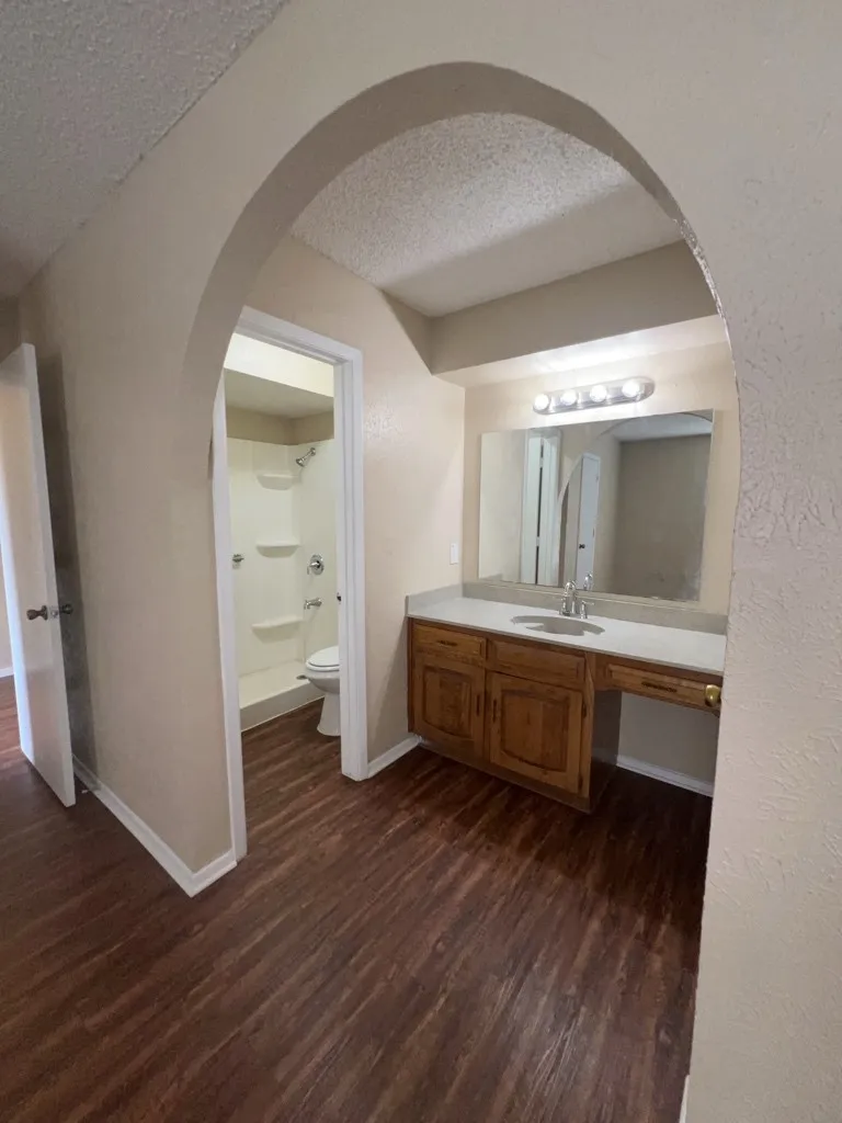 Single Family Residence For Rent in Dallas County , 721 Lindenwood Drive, Lancaster, Texas 75134, 3 Bedroom, 2 Bathroom, 2 Garage spaces, 1,606 Sqft, built in 1976, mls#21296129, Real Estate Agent in Lancaster, Homes For Rent in Dallas county, Homes For Rent in Lancaster, Realtor in Lancaster Texas, Real Estate Brokerage Independent Realty Texas, Luminita Cordes Realtor
