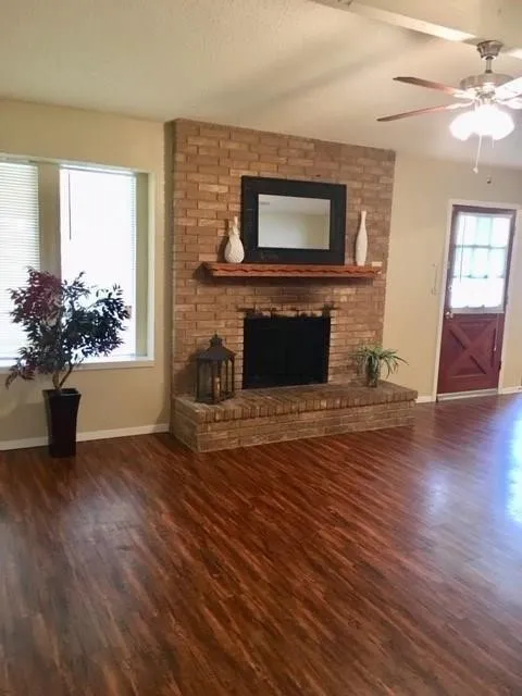 Single Family Residence For Rent in Dallas County , 721 Lindenwood Drive, Lancaster, Texas 75134, 3 Bedroom, 2 Bathroom, 2 Garage spaces, 1,606 Sqft, built in 1976, mls#21296129, Real Estate Agent in Lancaster, Homes For Rent in Dallas county, Homes For Rent in Lancaster, Realtor in Lancaster Texas, Real Estate Brokerage Independent Realty Texas, Luminita Cordes Realtor
