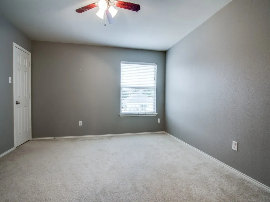 Single Family Residence For Sale in Denton County , 10120 Cherry Hill Lane, Providence Village, Texas 76227, 3 Bedroom, 3 Bathroom, 2 Garage spaces, 1,912 Sqft, built in 2005, Price $245,000, mls#21296152, Real Estate Agent in Providence Village, Homes For Sale in Denton county, Homes For Sale in Providence Village, Realtor in Providence Village Texas, Real Estate Brokerage Independent Realty Texas, Luminita Cordes Realtor