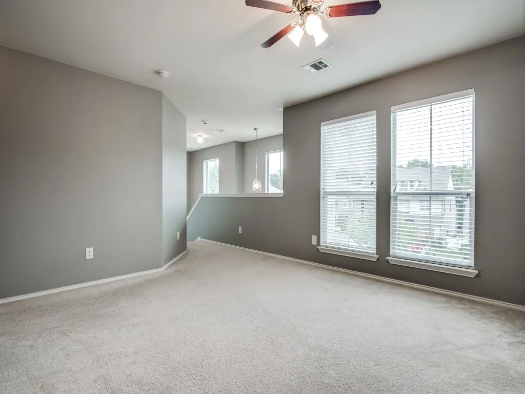 Single Family Residence For Sale in Denton County , 10120 Cherry Hill Lane, Providence Village, Texas 76227, 3 Bedroom, 3 Bathroom, 2 Garage spaces, 1,912 Sqft, built in 2005, Price $245,000, mls#21296152, Real Estate Agent in Providence Village, Homes For Sale in Denton county, Homes For Sale in Providence Village, Realtor in Providence Village Texas, Real Estate Brokerage Independent Realty Texas, Luminita Cordes Realtor