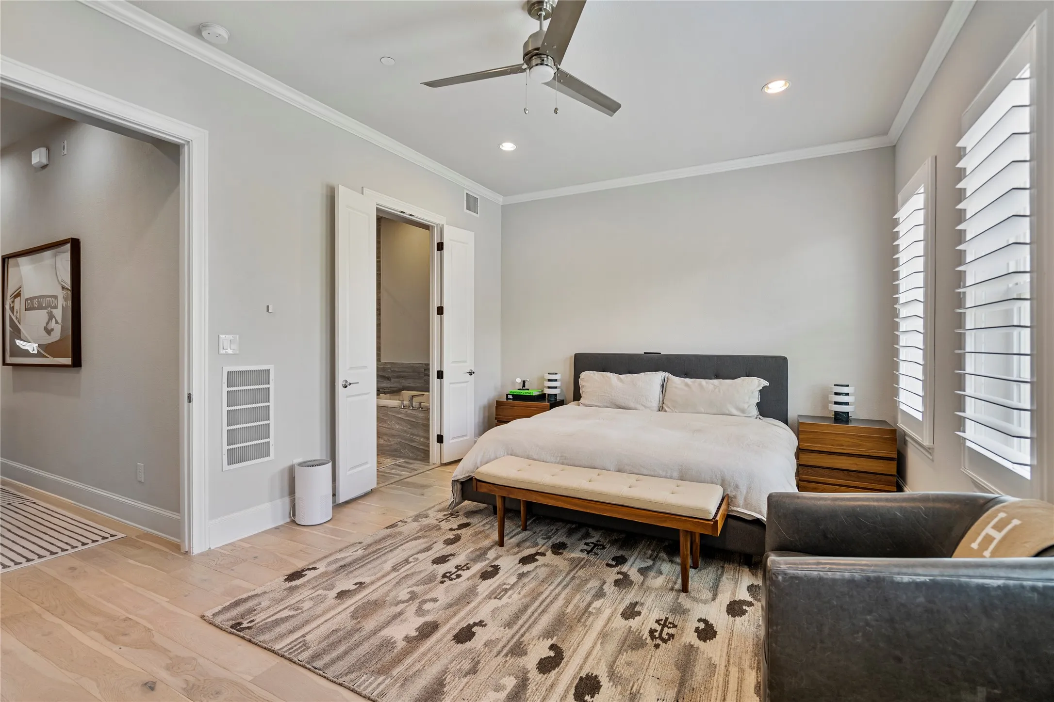 Townhouse For Rent in Dallas County , 2157 Wenge Lane, Dallas, Texas 75219, 3 Bedrooms, 4 Bathrooms, 2 Garage spaces, 2,059 Sqft, built in 2022, Price $4,500, mls#21294869, Real Estate Agent in Dallas, Homes For Rent in Dallas county, Homes For Rent in Dallas, Realtor in Dallas Texas, Real Estate Brokerage Independent Realty Texas, Luminita Cordes Realtor