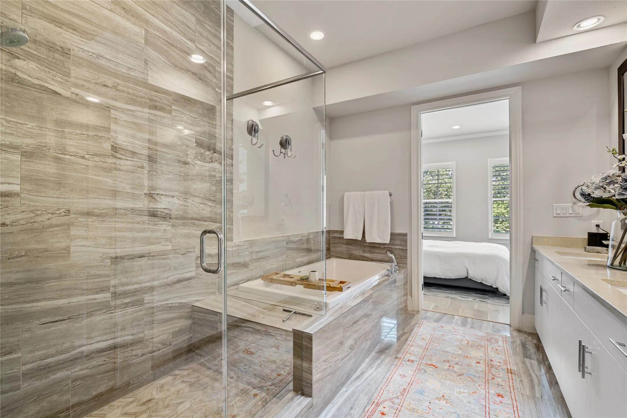 Townhouse For Rent in Dallas County , 2157 Wenge Lane, Dallas, Texas 75219, 3 Bedrooms, 4 Bathrooms, 2 Garage spaces, 2,059 Sqft, built in 2022, Price $4,500, mls#21294869, Real Estate Agent in Dallas, Homes For Rent in Dallas county, Homes For Rent in Dallas, Realtor in Dallas Texas, Real Estate Brokerage Independent Realty Texas, Luminita Cordes Realtor