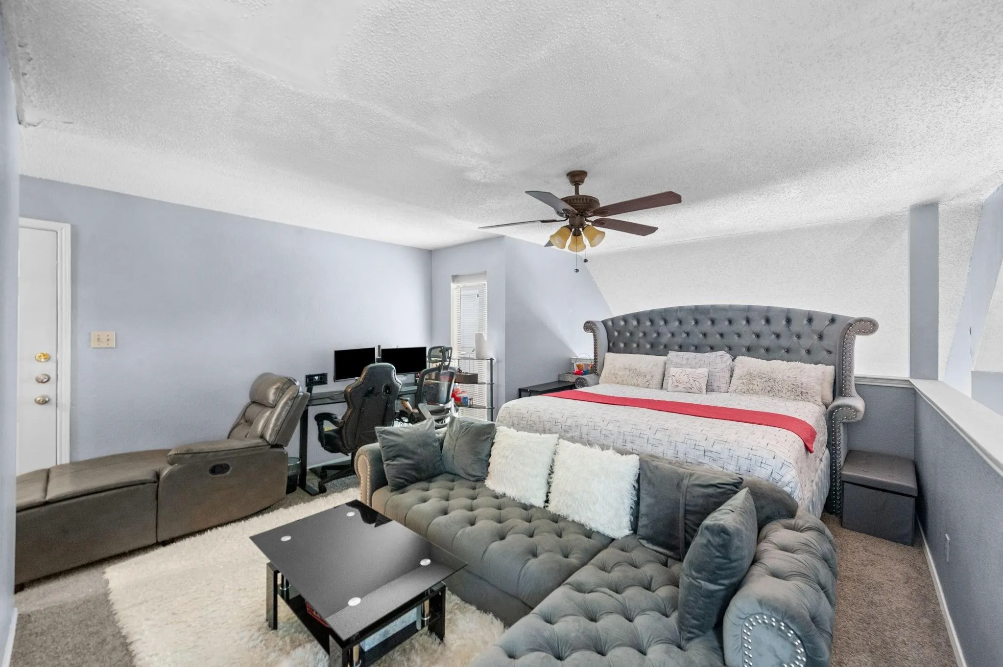 Condominium For Sale in Dallas County , 9815 Walnut Street 204, Dallas, Texas 75243, 2 Bedrooms, 2 Bathrooms, Garage spaces, 894 Sqft, built in 1981, Price $123,000, mls#21296162, Real Estate Agent in Dallas, Homes For Sale in Dallas county, Homes For Sale in Dallas, Realtor in Dallas Texas, Real Estate Brokerage Independent Realty Texas, Luminita Cordes Realtor