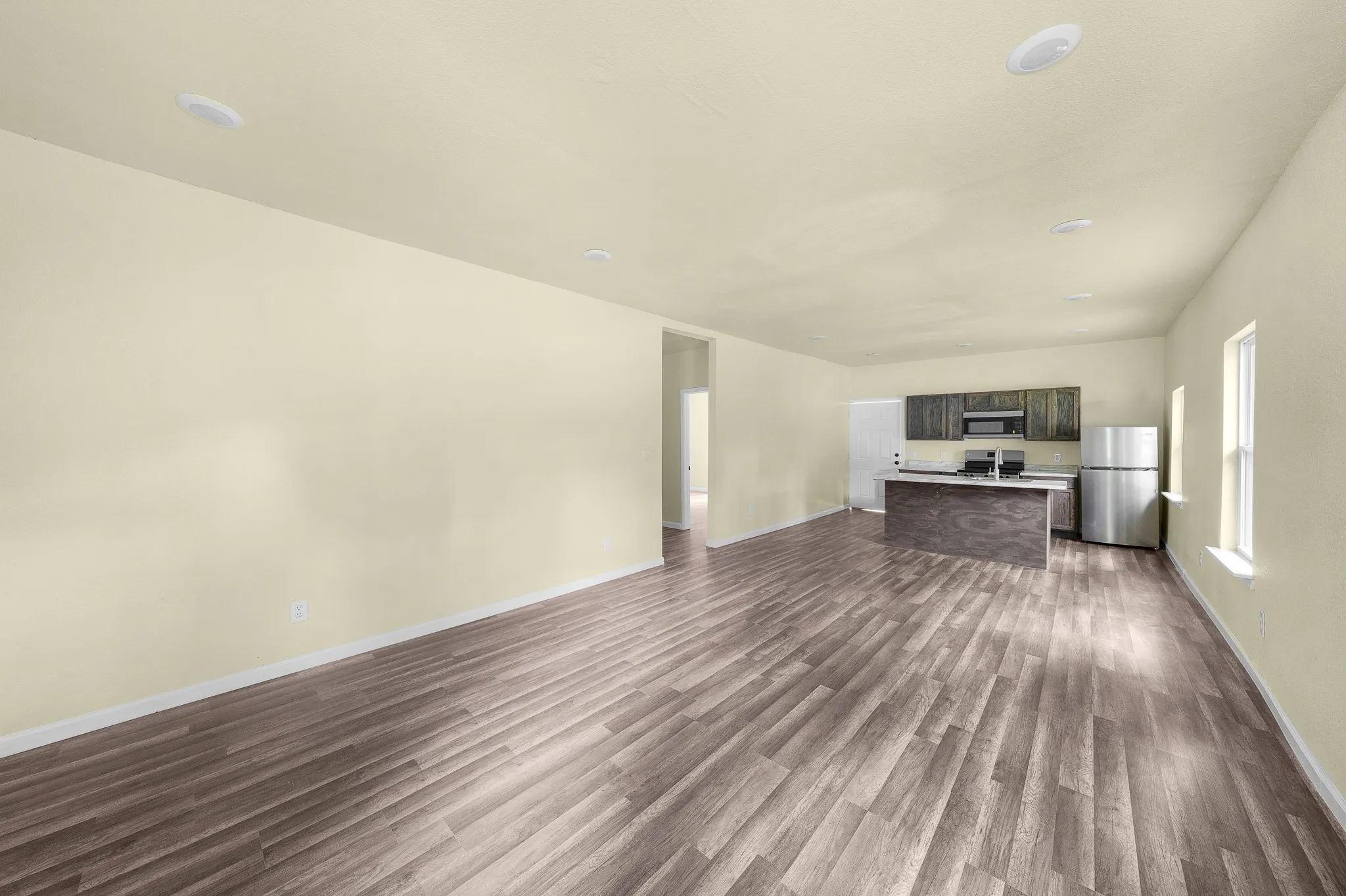 Single Family Residence For Sale in Bowie County , 2013 West 10th Street, Texarkana, Texas 75501, 2 Bedroom, 1 Bathroom, Garage spaces, 900 Sqft, built in 2026, mls#21296169, Real Estate Agent in Texarkana, Homes For Sale in Bowie county, Homes For Sale in Texarkana, Realtor in Texarkana Texas, Real Estate Brokerage Independent Realty Texas, Luminita Cordes Realtor