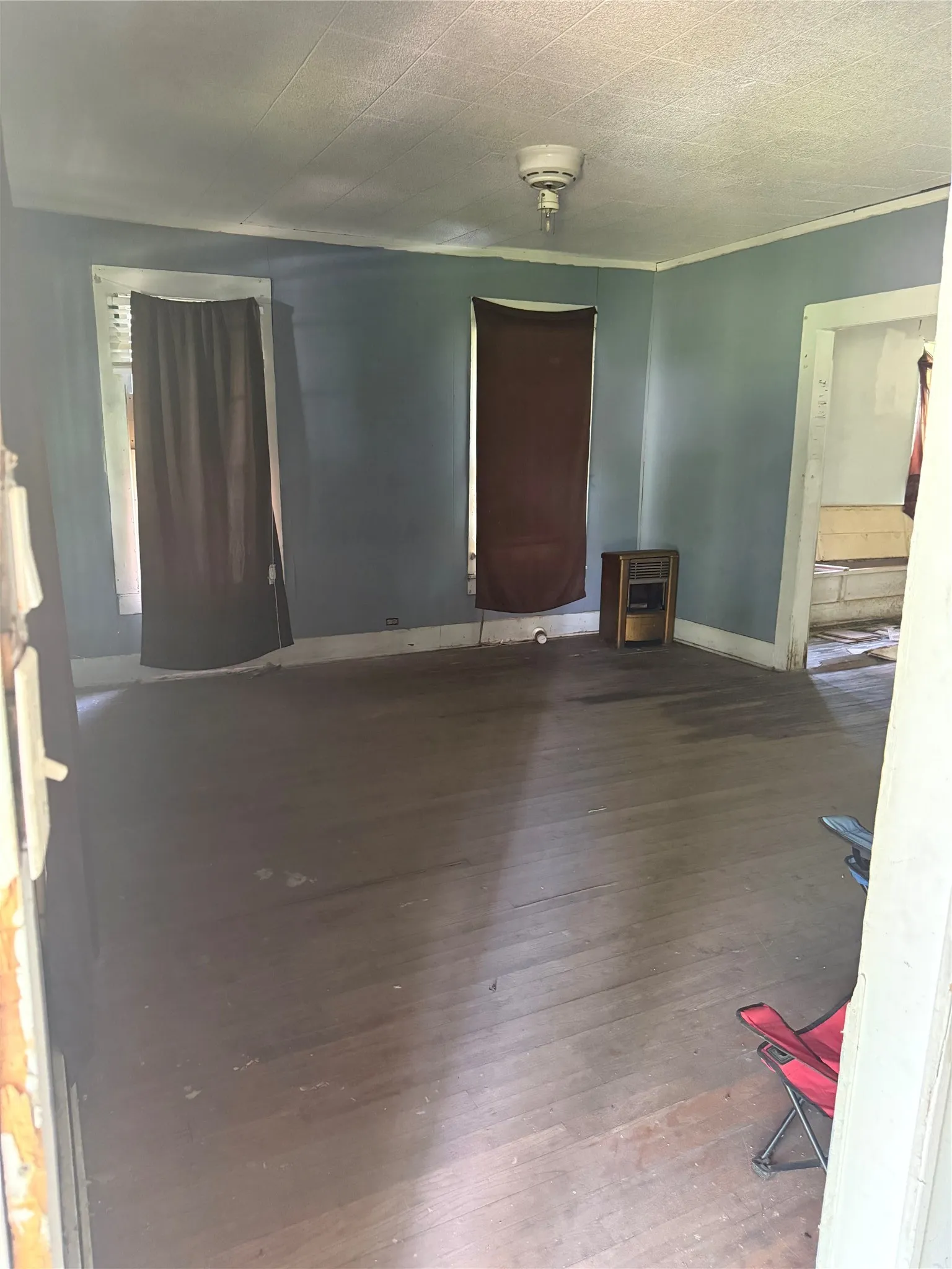 Single Family Residence For Sale in Limestone County , 405 S Canton Street, Mexia, Texas 76667, 3 Bedroom, 1 Bathroom, 1 Garage spaces, 1,296 Sqft, built in 1964, mls#21296177, Real Estate Agent in Mexia, Homes For Sale in Limestone county, Homes For Sale in Mexia, Realtor in Mexia Texas, Real Estate Brokerage Independent Realty Texas, Luminita Cordes Realtor