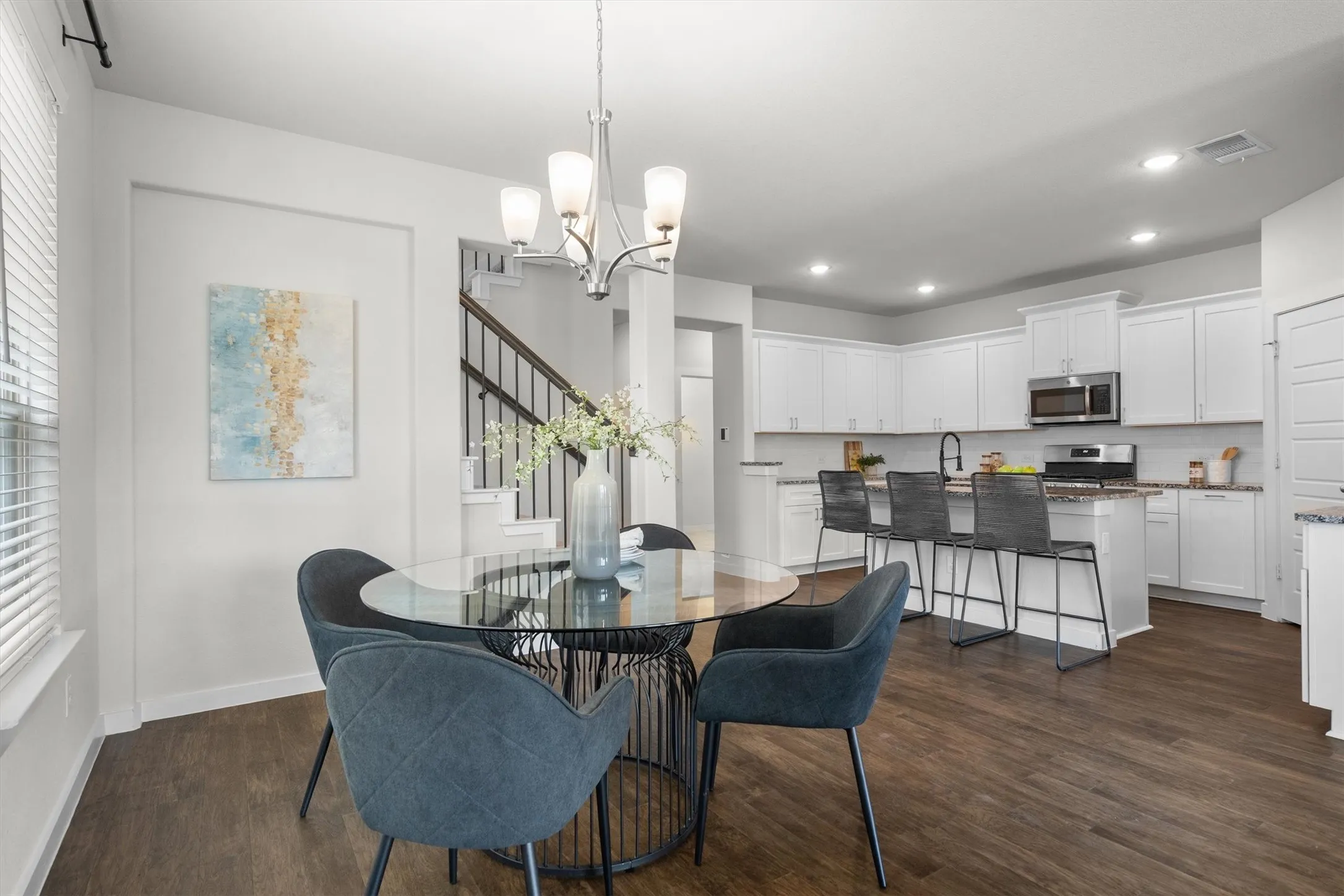 Single Family Residence For Sale in Denton County , 14613 Martin Creek Cove, Fort Worth, Texas 76262, 4 Bedroom, 3 Bathroom, 2 Garage spaces, 2,449 Sqft, built in 2019, mls#21286990, Real Estate Agent in Fort Worth, Homes For Sale in Denton county, Homes For Sale in Fort Worth, Realtor in Fort Worth Texas, Real Estate Brokerage Independent Realty Texas, Luminita Cordes Realtor