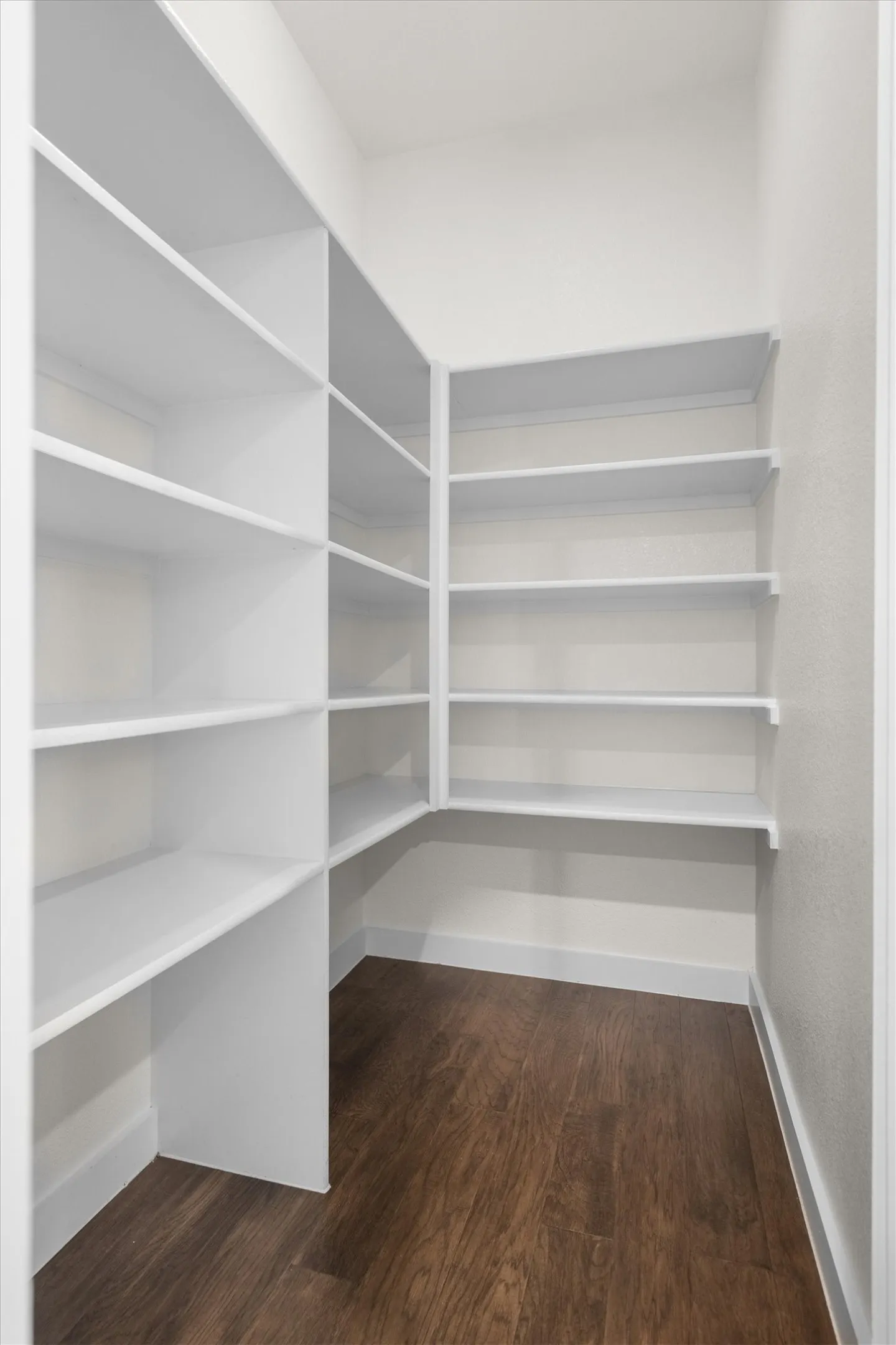 Single Family Residence For Sale in Denton County , 14613 Martin Creek Cove, Fort Worth, Texas 76262, 4 Bedroom, 3 Bathroom, 2 Garage spaces, 2,449 Sqft, built in 2019, mls#21286990, Real Estate Agent in Fort Worth, Homes For Sale in Denton county, Homes For Sale in Fort Worth, Realtor in Fort Worth Texas, Real Estate Brokerage Independent Realty Texas, Luminita Cordes Realtor