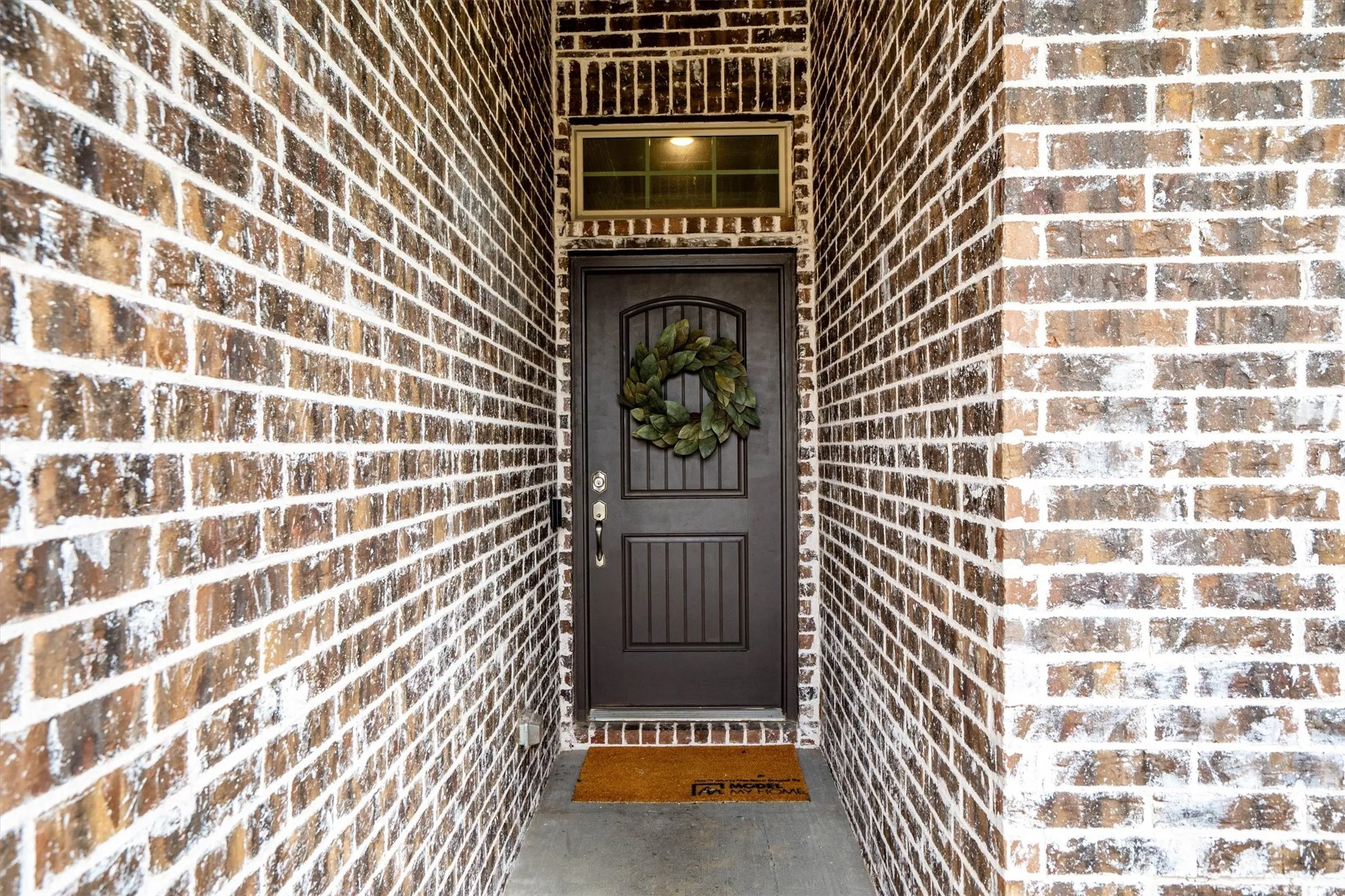 Single Family Residence For Sale in Denton County , 14613 Martin Creek Cove, Fort Worth, Texas 76262, 4 Bedroom, 3 Bathroom, 2 Garage spaces, 2,449 Sqft, built in 2019, mls#21286990, Real Estate Agent in Fort Worth, Homes For Sale in Denton county, Homes For Sale in Fort Worth, Realtor in Fort Worth Texas, Real Estate Brokerage Independent Realty Texas, Luminita Cordes Realtor
