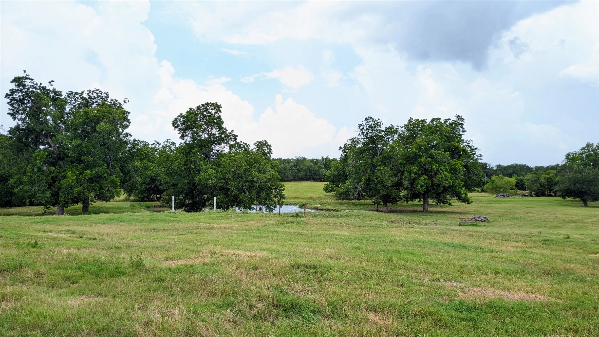 Farm For Sale in Milam County , 458 Fm 1600, Cameron, Texas 76520, 3 Bedroom, 2 Bathroom, Garage spaces, 1,860 Sqft, built in 2015, Price $775,000, mls#21296164, Real Estate Agent in Cameron, Homes For Sale in Milam county, Homes For Sale in Cameron, Realtor in Cameron Texas, Real Estate Brokerage Independent Realty Texas, Luminita Cordes Realtor