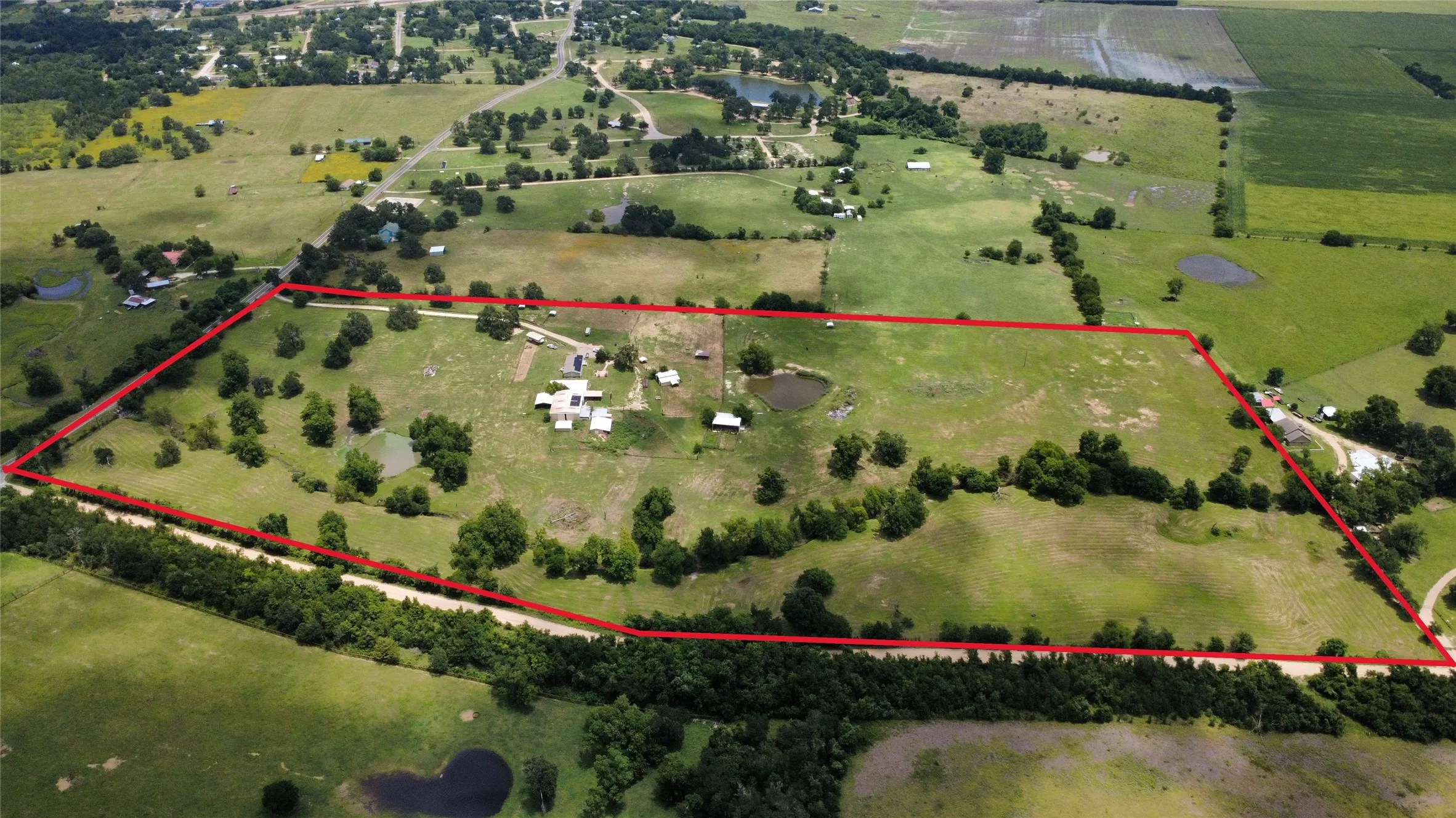 Farm For Sale in Milam County , 458 Fm 1600, Cameron, Texas 76520, 3 Bedroom, 2 Bathroom, Garage spaces, 1,860 Sqft, built in 2015, Price $775,000, mls#21296164, Real Estate Agent in Cameron, Homes For Sale in Milam county, Homes For Sale in Cameron, Realtor in Cameron Texas, Real Estate Brokerage Independent Realty Texas, Luminita Cordes Realtor