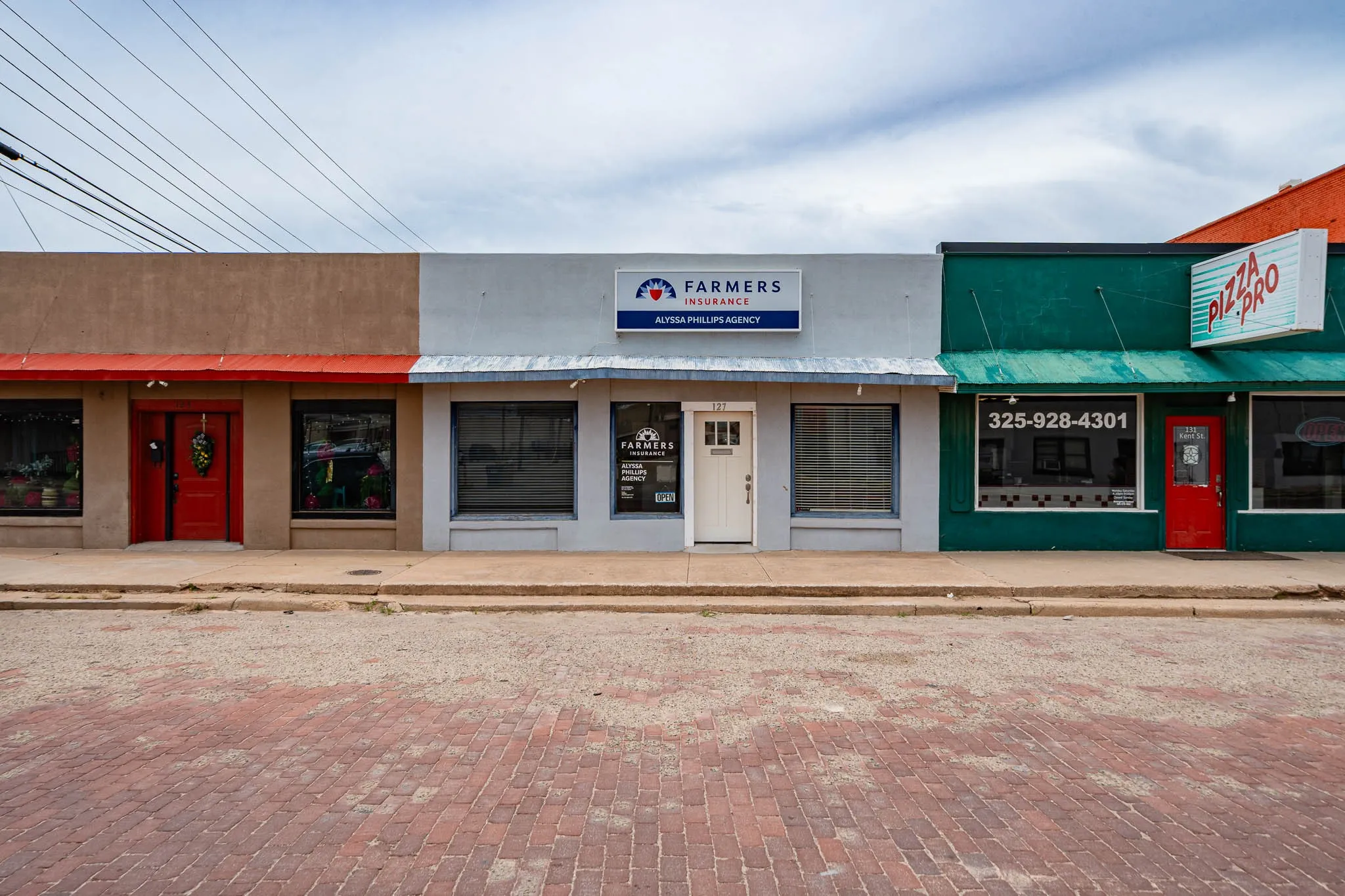 Office For Sale in Taylor County , 127 Kent, Merkel, Texas 79536, 0, 0, Garage spaces, 0 Sqft, built in 1920, Price $75,000, mls#21296198, Real Estate Agent in Merkel, Homes For Sale in Taylor county, Homes For Sale in Merkel, Realtor in Merkel Texas, Real Estate Brokerage Independent Realty Texas, Luminita Cordes Realtor