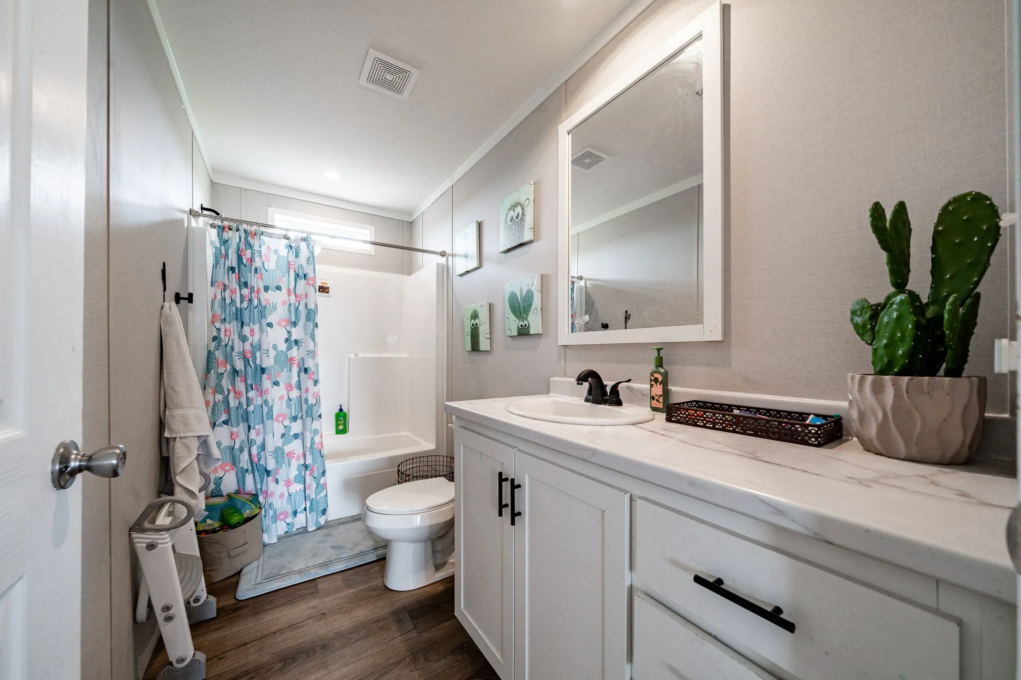 Mobile Home For Sale in Jones County , 9825 County Road 452, Merkel, Texas 79536, 4 Bedroom, 2 Bathroom, Garage spaces, 2,280 Sqft, built in 2025, mls#21296217, Real Estate Agent in Merkel, Homes For Sale in Jones county, Homes For Sale in Merkel, Realtor in Merkel Texas, Real Estate Brokerage Independent Realty Texas, Luminita Cordes Realtor