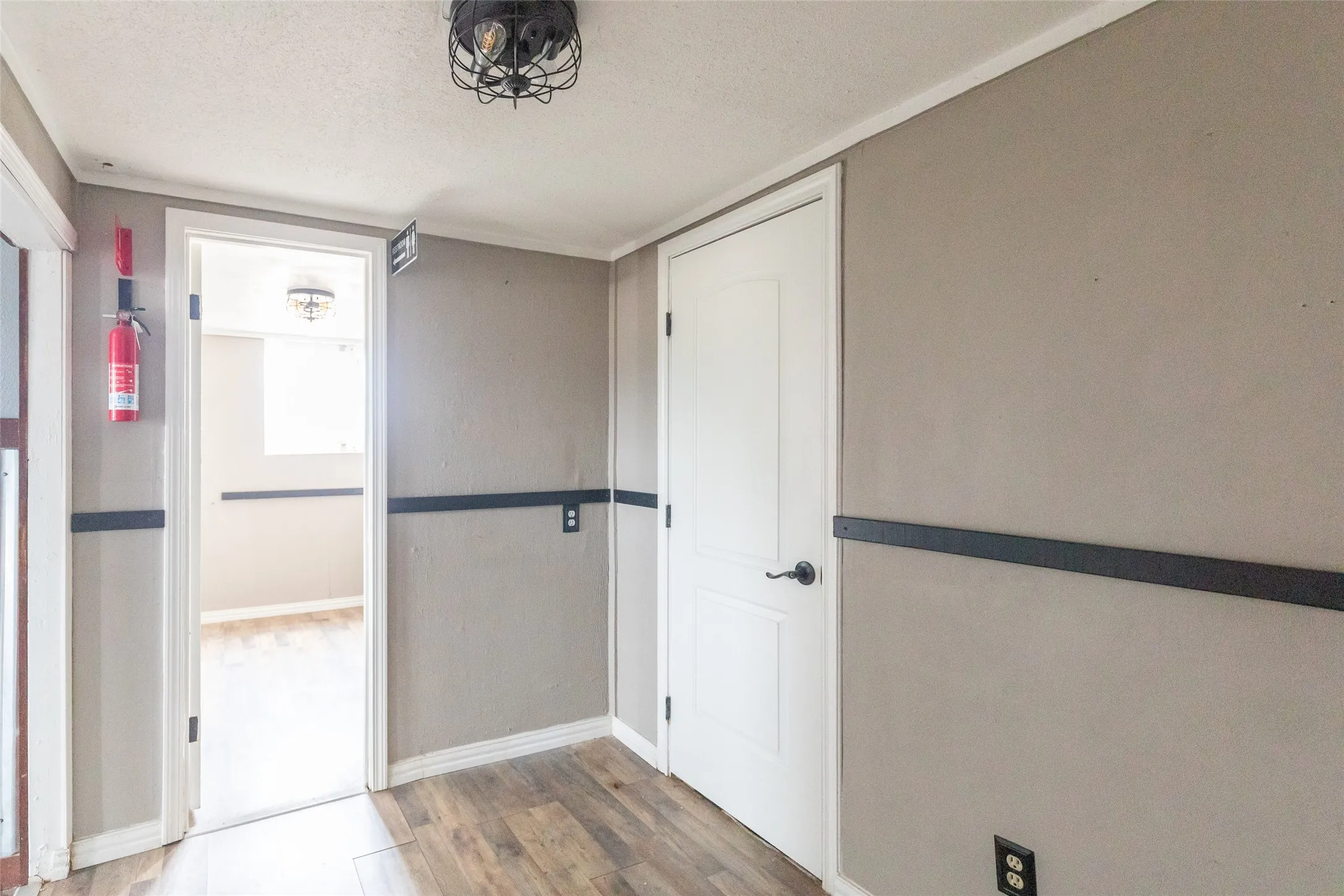 Retail For Sale in Taylor County , 4840 N 10th Street, Abilene, Texas 79603, 0, 0, Garage spaces, 1,200 Sqft, built in 2023, mls#21293365, Real Estate Agent in Abilene, Homes For Sale in Taylor county, Homes For Sale in Abilene, Realtor in Abilene Texas, Real Estate Brokerage Independent Realty Texas, Luminita Cordes Realtor