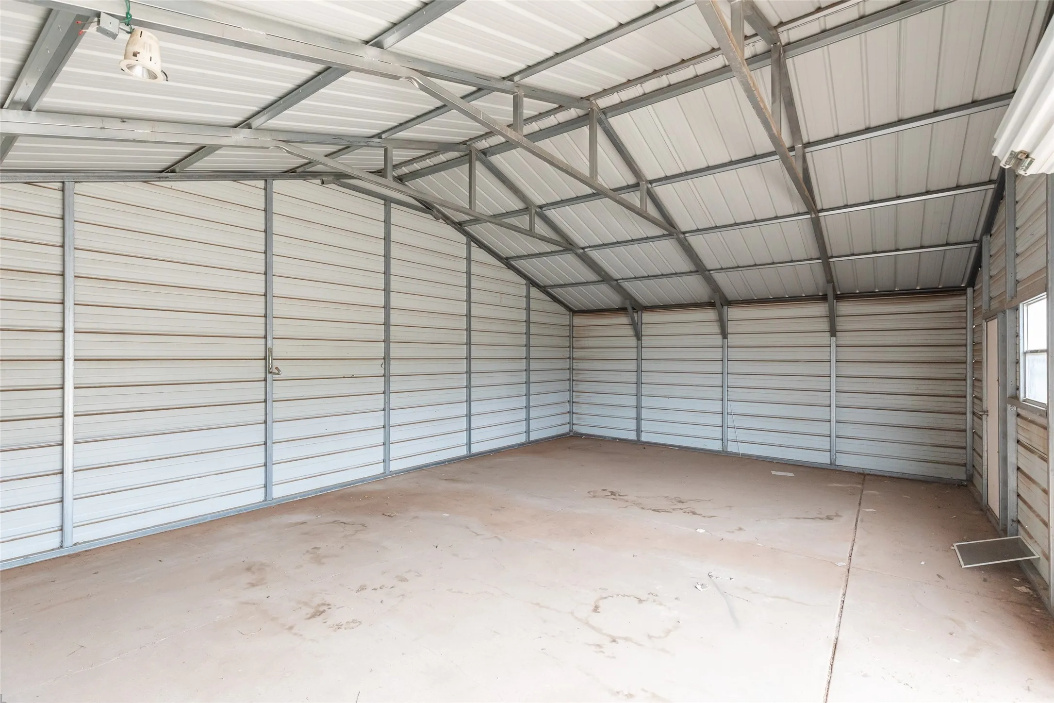 Retail For Sale in Taylor County , 4840 N 10th Street, Abilene, Texas 79603, 0, 0, Garage spaces, 1,200 Sqft, built in 2023, mls#21293365, Real Estate Agent in Abilene, Homes For Sale in Taylor county, Homes For Sale in Abilene, Realtor in Abilene Texas, Real Estate Brokerage Independent Realty Texas, Luminita Cordes Realtor