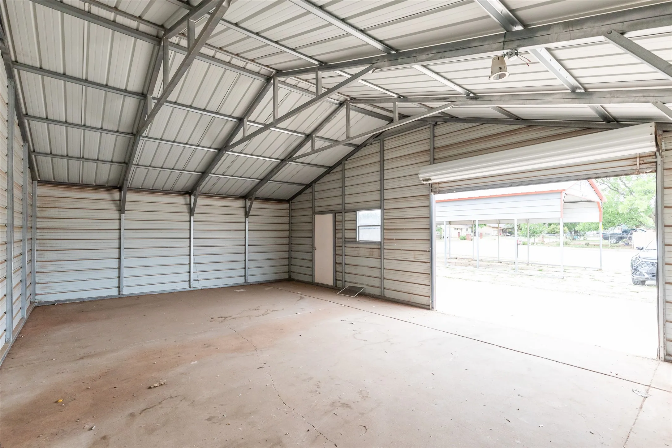 Retail For Sale in Taylor County , 4840 N 10th Street, Abilene, Texas 79603, 0, 0, Garage spaces, 1,200 Sqft, built in 2023, mls#21293365, Real Estate Agent in Abilene, Homes For Sale in Taylor county, Homes For Sale in Abilene, Realtor in Abilene Texas, Real Estate Brokerage Independent Realty Texas, Luminita Cordes Realtor