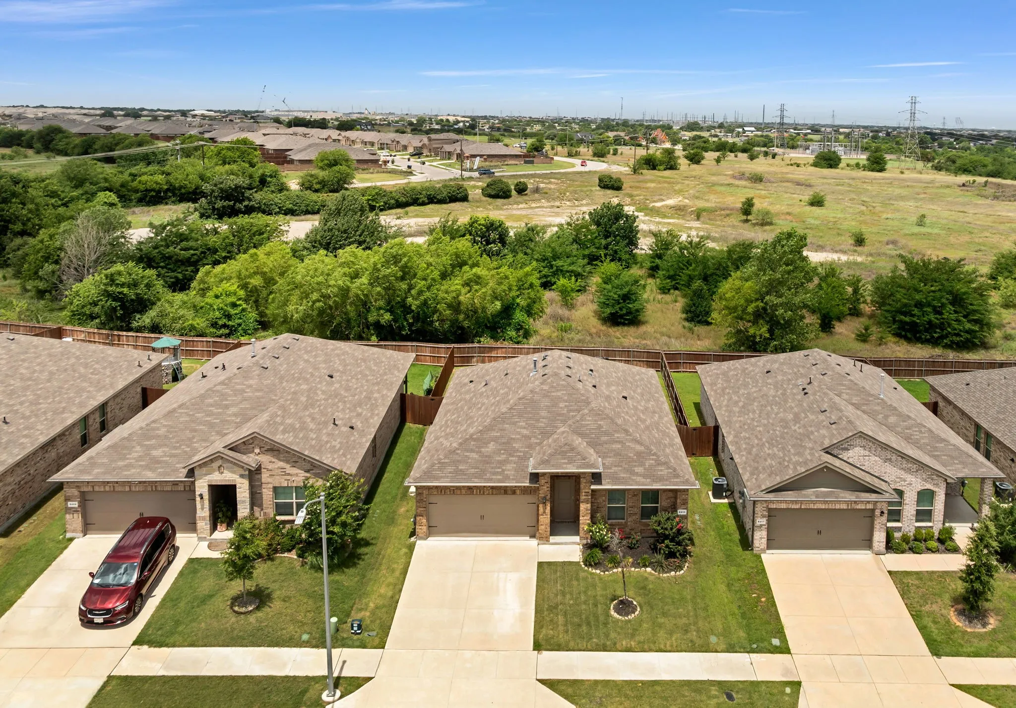 Single Family Residence For Sale in Tarrant County , 8413 Wildwest Drive, Fort Worth, Texas 76131, 4 Bedroom, 2 Bathroom, 2 Garage spaces, 1,825 Sqft, built in 2022, mls#21296227, Real Estate Agent in Fort Worth, Homes For Sale in Tarrant county, Homes For Sale in Fort Worth, Realtor in Fort Worth Texas, Real Estate Brokerage Independent Realty Texas, Luminita Cordes Realtor