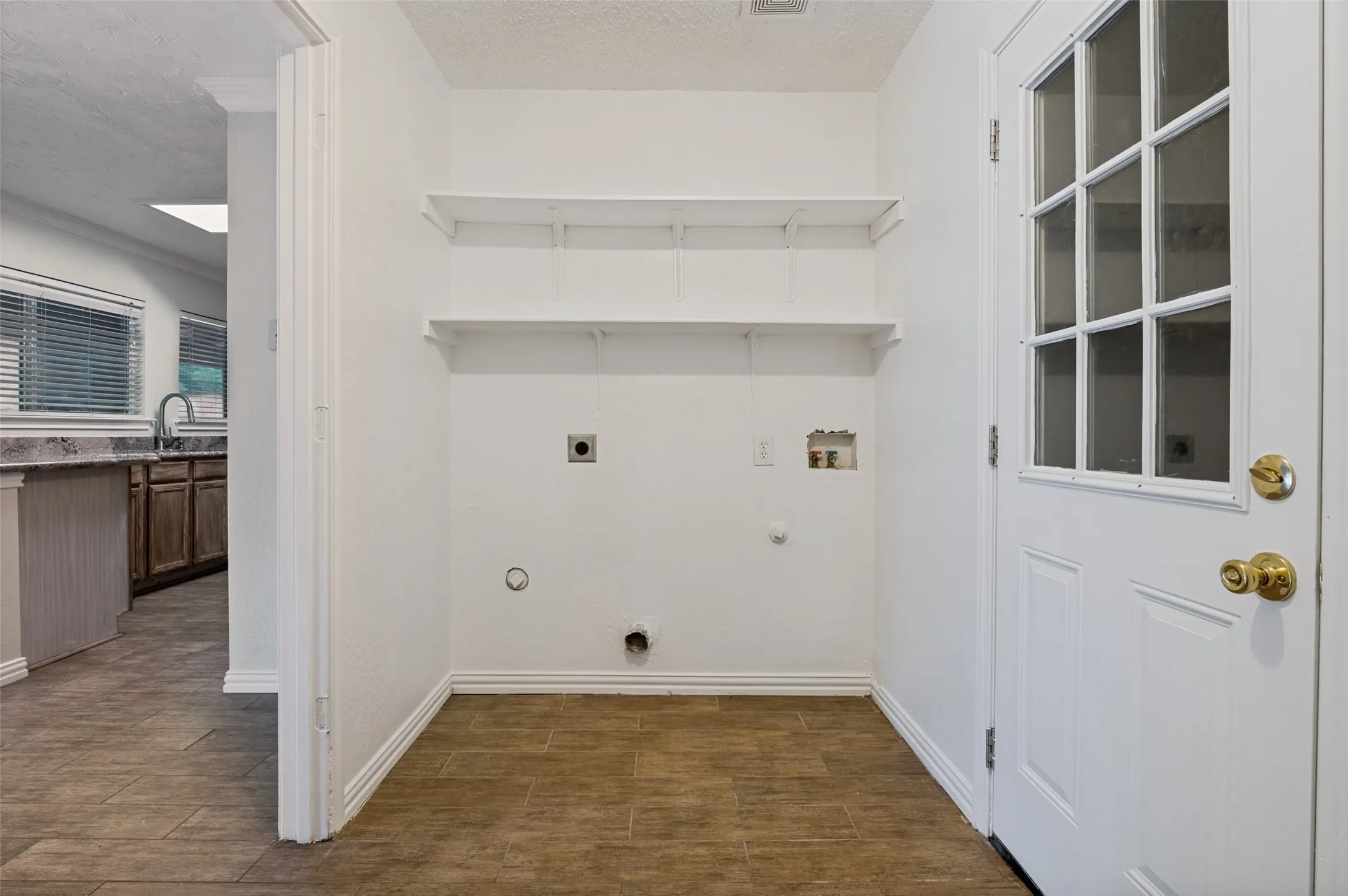 Laundry and pantry with garage access