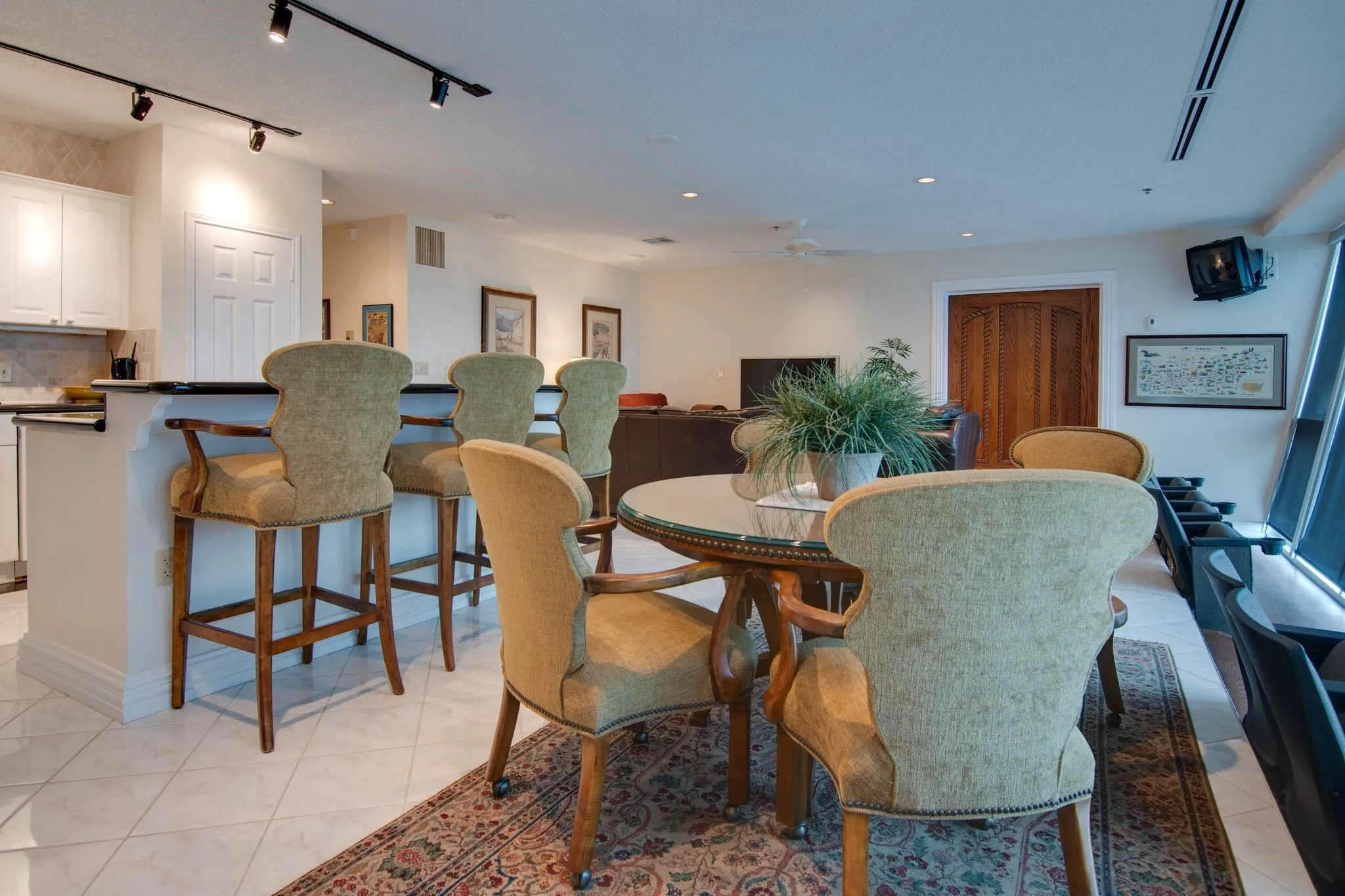 Condominium For Sale in Denton County , 3575 Lone Star Circle 605, Fort Worth, Texas 76177, 2 Bedroom, 2 Bathroom, 2 Garage spaces, 1,550 Sqft, built in 1997, mls#21280579, Real Estate Agent in Fort Worth, Homes For Sale in Denton county, Homes For Sale in Fort Worth, Realtor in Fort Worth Texas, Real Estate Brokerage Independent Realty Texas, Luminita Cordes Realtor