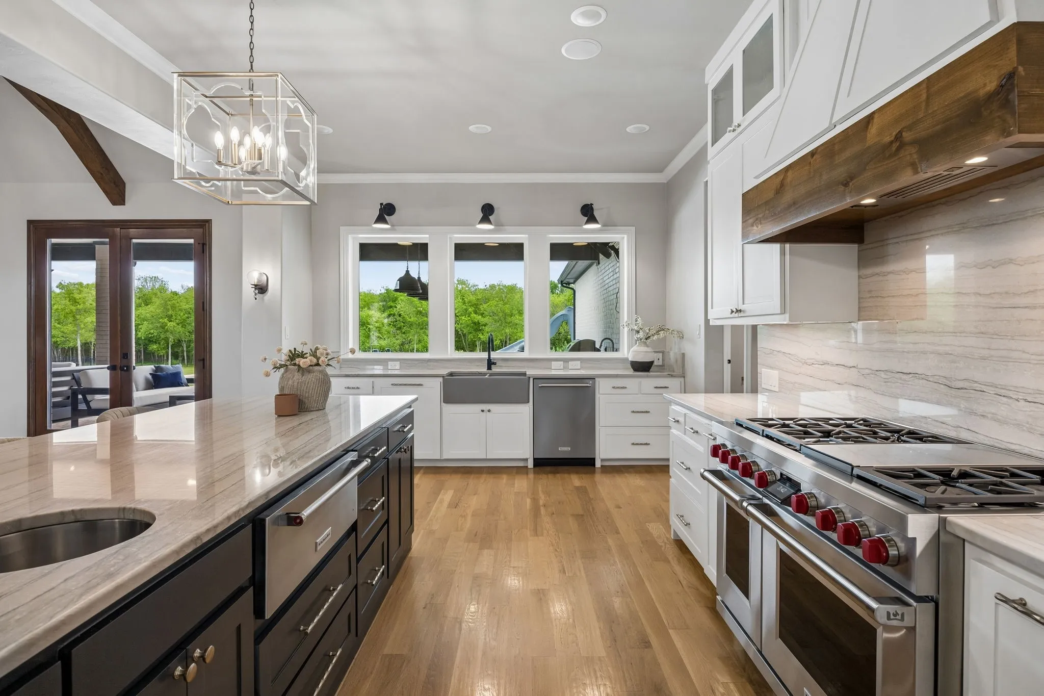 Single Family Residence For Sale in Rockwall County , 600 Chatham Hill, Heath, Texas 75032, 4 Bedroom, 5 Bathroom, 4 Garage spaces, 5,537 Sqft, built in 2019, mls#21295620, Real Estate Agent in Heath, Homes For Sale in Rockwall county, Homes For Sale in Heath, Realtor in Heath Texas, Real Estate Brokerage Independent Realty Texas, Luminita Cordes Realtor