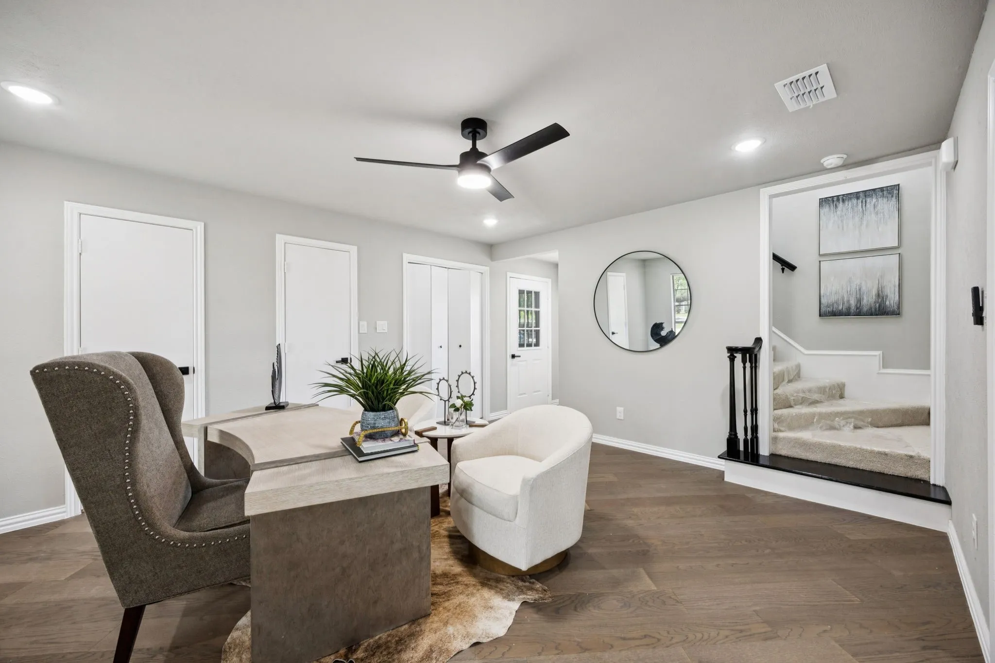 Single Family Residence For Sale in Collin County , 10 Chisholm Trail, Lucas, Texas 75002, 5 Bedroom, 4 Bathroom, 2 Garage spaces, 3,511 Sqft, built in 1975, mls#21294990, Real Estate Agent in Lucas, Homes For Sale in Collin county, Homes For Sale in Lucas, Realtor in Lucas Texas, Real Estate Brokerage Independent Realty Texas, Luminita Cordes Realtor