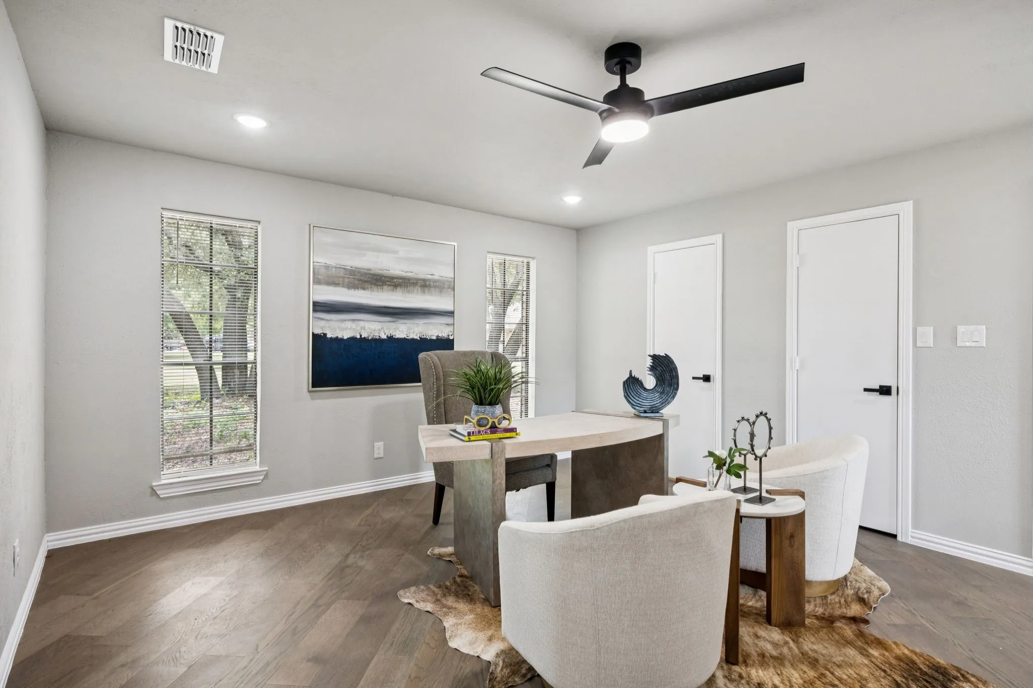 Single Family Residence For Sale in Collin County , 10 Chisholm Trail, Lucas, Texas 75002, 5 Bedroom, 4 Bathroom, 2 Garage spaces, 3,511 Sqft, built in 1975, mls#21294990, Real Estate Agent in Lucas, Homes For Sale in Collin county, Homes For Sale in Lucas, Realtor in Lucas Texas, Real Estate Brokerage Independent Realty Texas, Luminita Cordes Realtor