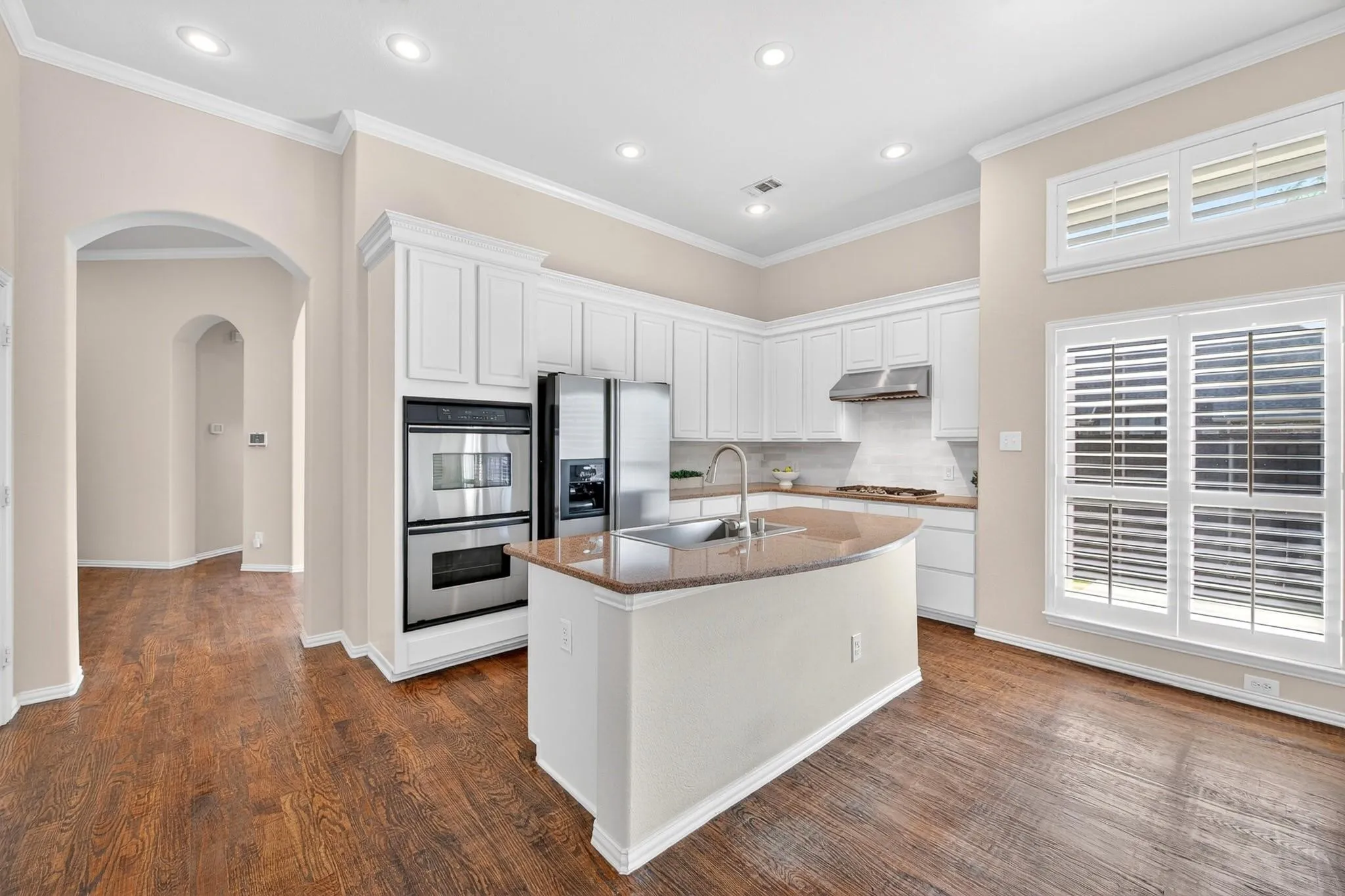 Single Family Residence For Sale in Denton County , 950 Gold Camp Road, Frisco, Texas 75033, 3 Bedroom, 2 Bathroom, 2 Garage spaces, 1,904 Sqft, built in 2003, mls#21288959, Real Estate Agent in Frisco, Homes For Sale in Denton county, Homes For Sale in Frisco, Realtor in Frisco Texas, Real Estate Brokerage Independent Realty Texas, Luminita Cordes Realtor