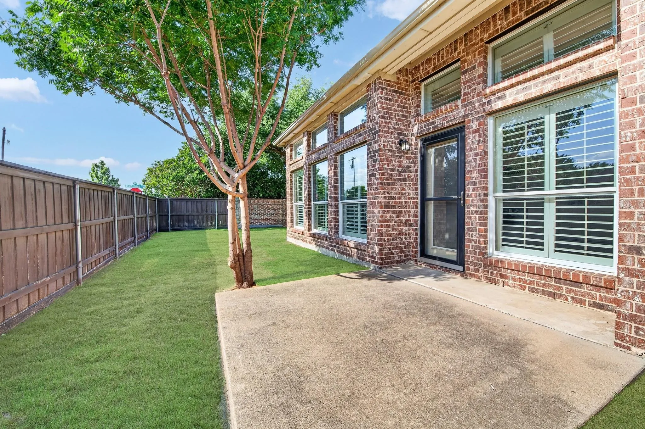 Single Family Residence For Sale in Denton County , 950 Gold Camp Road, Frisco, Texas 75033, 3 Bedroom, 2 Bathroom, 2 Garage spaces, 1,904 Sqft, built in 2003, mls#21288959, Real Estate Agent in Frisco, Homes For Sale in Denton county, Homes For Sale in Frisco, Realtor in Frisco Texas, Real Estate Brokerage Independent Realty Texas, Luminita Cordes Realtor