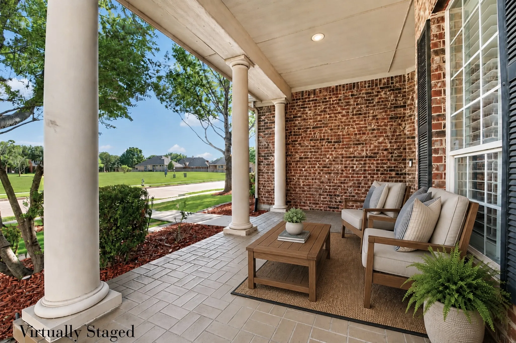 Single Family Residence For Sale in Denton County , 950 Gold Camp Road, Frisco, Texas 75033, 3 Bedroom, 2 Bathroom, 2 Garage spaces, 1,904 Sqft, built in 2003, mls#21288959, Real Estate Agent in Frisco, Homes For Sale in Denton county, Homes For Sale in Frisco, Realtor in Frisco Texas, Real Estate Brokerage Independent Realty Texas, Luminita Cordes Realtor