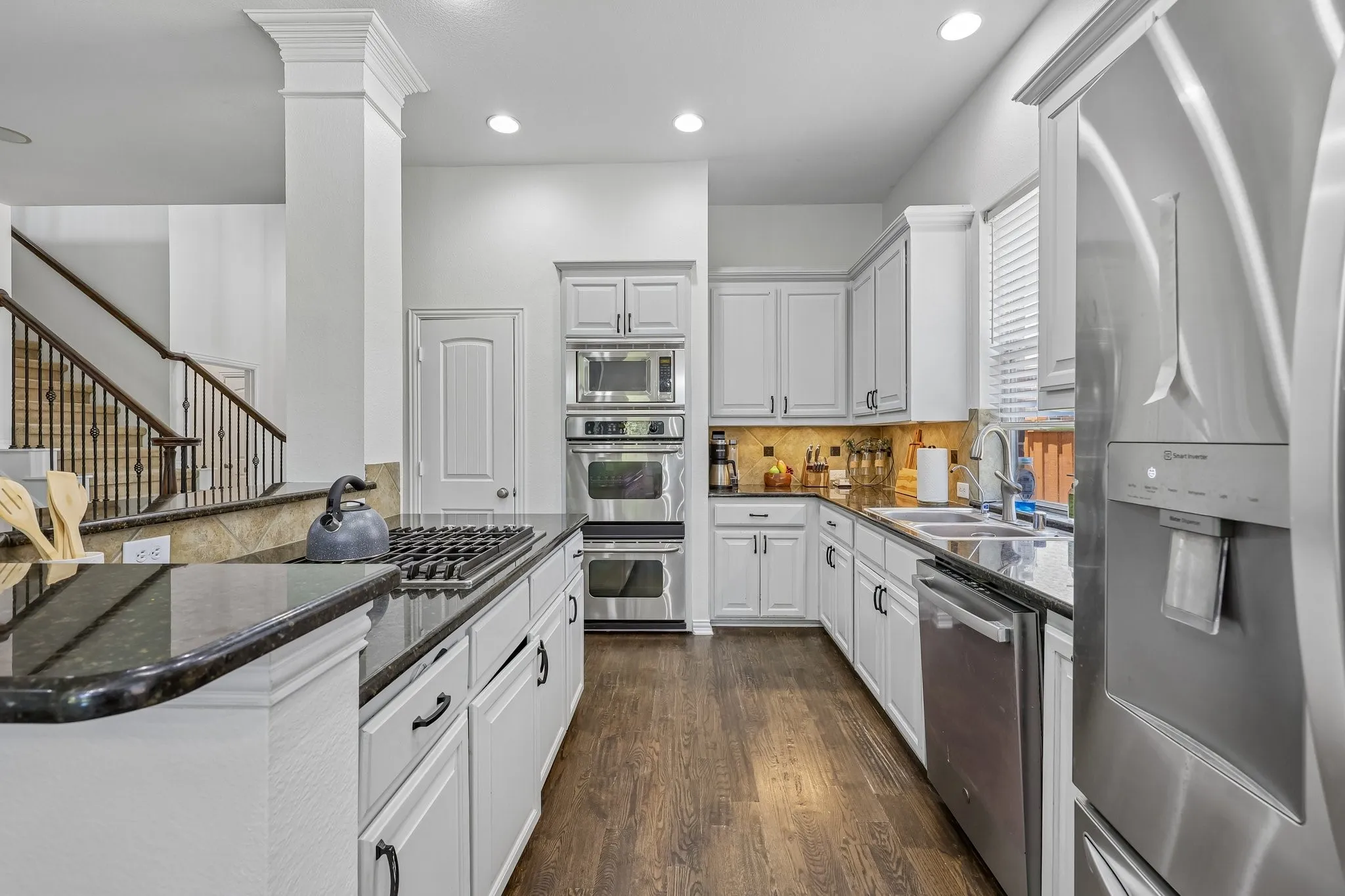 Single Family Residence For Sale in Collin County , 3301 Ski Lift Court, Mc Kinney, Texas 75070, 4 Bedroom, 4 Bathroom, 3 Garage spaces, 3,353 Sqft, built in 2006, mls#21293028, Real Estate Agent in Mc Kinney, Homes For Sale in Collin county, Homes For Sale in Mc Kinney, Realtor in Mc Kinney Texas, Real Estate Brokerage Independent Realty Texas, Luminita Cordes Realtor