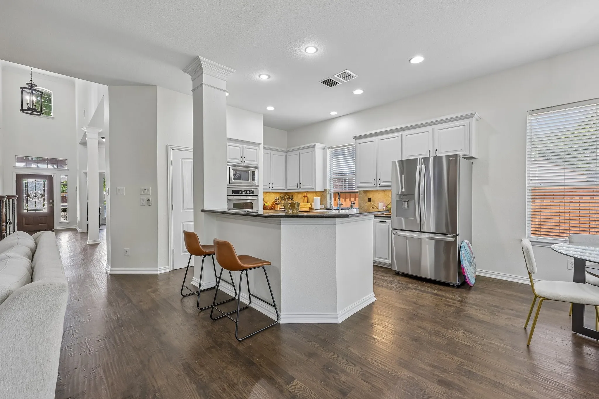 Single Family Residence For Sale in Collin County , 3301 Ski Lift Court, Mc Kinney, Texas 75070, 4 Bedroom, 4 Bathroom, 3 Garage spaces, 3,353 Sqft, built in 2006, mls#21293028, Real Estate Agent in Mc Kinney, Homes For Sale in Collin county, Homes For Sale in Mc Kinney, Realtor in Mc Kinney Texas, Real Estate Brokerage Independent Realty Texas, Luminita Cordes Realtor