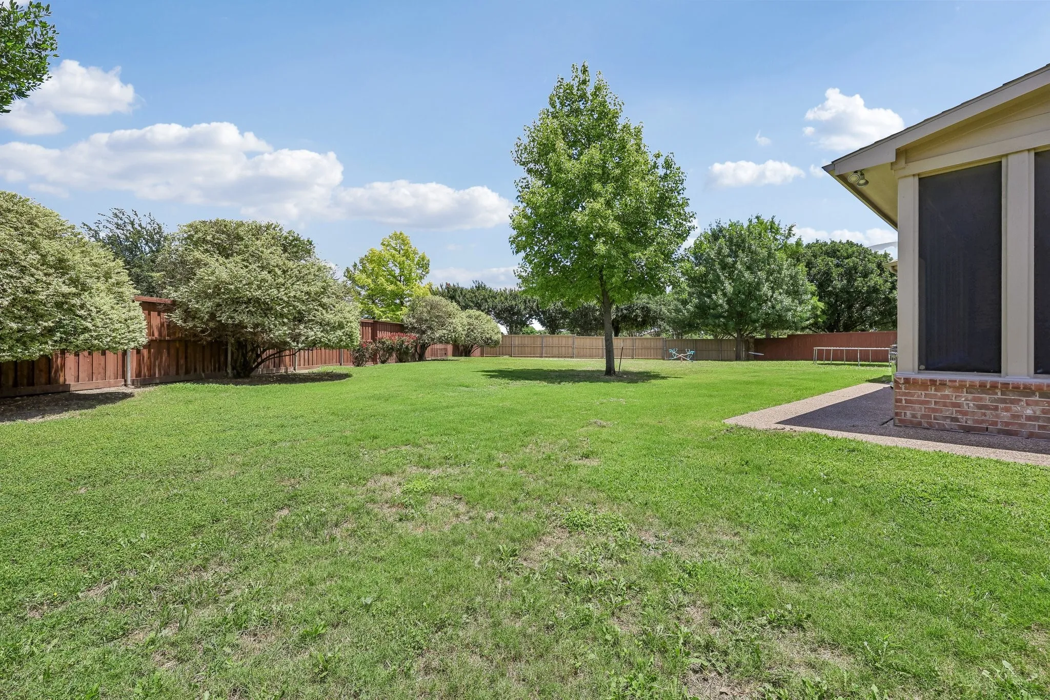 Single Family Residence For Sale in Collin County , 3301 Ski Lift Court, Mc Kinney, Texas 75070, 4 Bedroom, 4 Bathroom, 3 Garage spaces, 3,353 Sqft, built in 2006, mls#21293028, Real Estate Agent in Mc Kinney, Homes For Sale in Collin county, Homes For Sale in Mc Kinney, Realtor in Mc Kinney Texas, Real Estate Brokerage Independent Realty Texas, Luminita Cordes Realtor