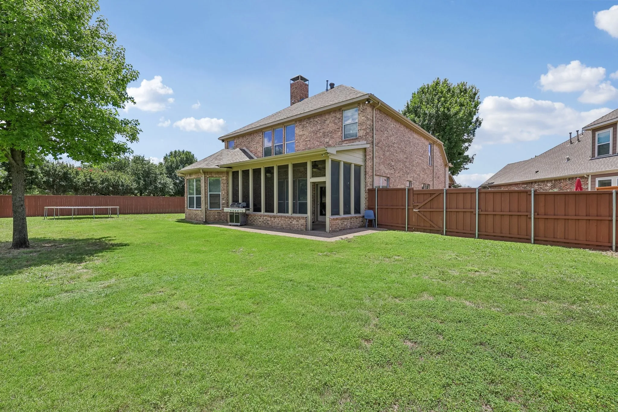 Single Family Residence For Sale in Collin County , 3301 Ski Lift Court, Mc Kinney, Texas 75070, 4 Bedroom, 4 Bathroom, 3 Garage spaces, 3,353 Sqft, built in 2006, mls#21293028, Real Estate Agent in Mc Kinney, Homes For Sale in Collin county, Homes For Sale in Mc Kinney, Realtor in Mc Kinney Texas, Real Estate Brokerage Independent Realty Texas, Luminita Cordes Realtor