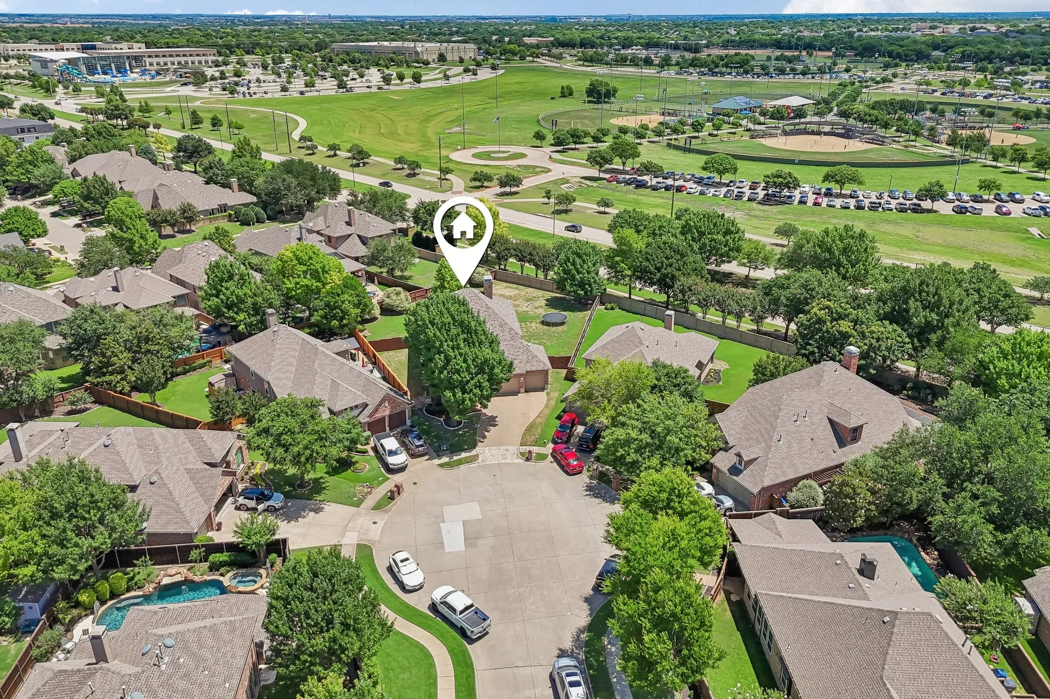 Single Family Residence For Sale in Collin County , 3301 Ski Lift Court, Mc Kinney, Texas 75070, 4 Bedroom, 4 Bathroom, 3 Garage spaces, 3,353 Sqft, built in 2006, mls#21293028, Real Estate Agent in Mc Kinney, Homes For Sale in Collin county, Homes For Sale in Mc Kinney, Realtor in Mc Kinney Texas, Real Estate Brokerage Independent Realty Texas, Luminita Cordes Realtor