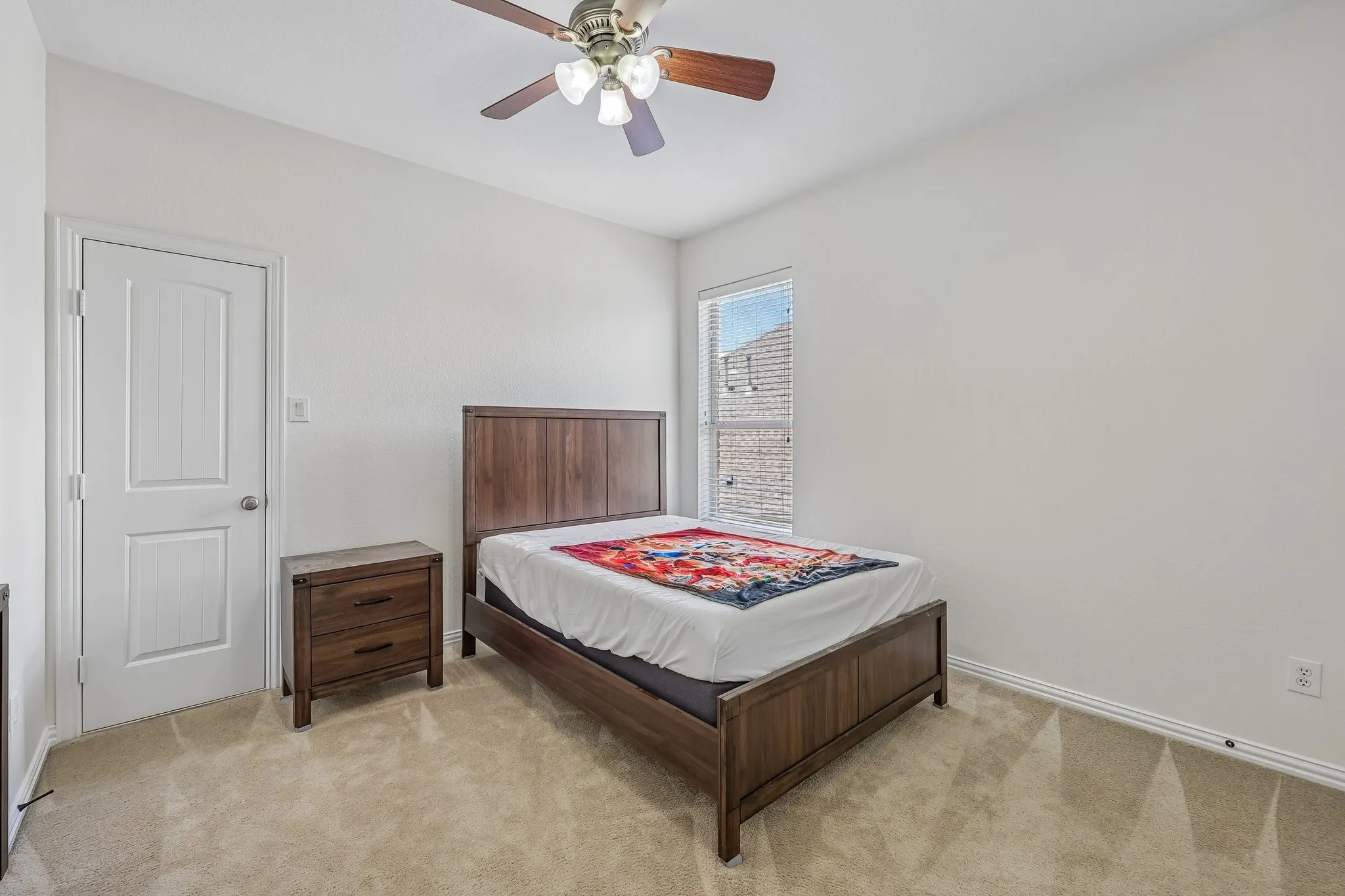 Single Family Residence For Sale in Collin County , 3301 Ski Lift Court, Mc Kinney, Texas 75070, 4 Bedroom, 4 Bathroom, 3 Garage spaces, 3,353 Sqft, built in 2006, mls#21293028, Real Estate Agent in Mc Kinney, Homes For Sale in Collin county, Homes For Sale in Mc Kinney, Realtor in Mc Kinney Texas, Real Estate Brokerage Independent Realty Texas, Luminita Cordes Realtor