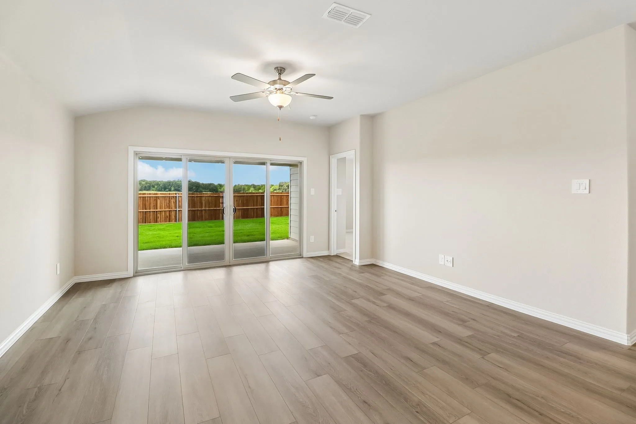 Photo is not of the actual home, but is an inspirational photo of builder’s model home and may depict options, furnishings, and/or decorator features that are not included.