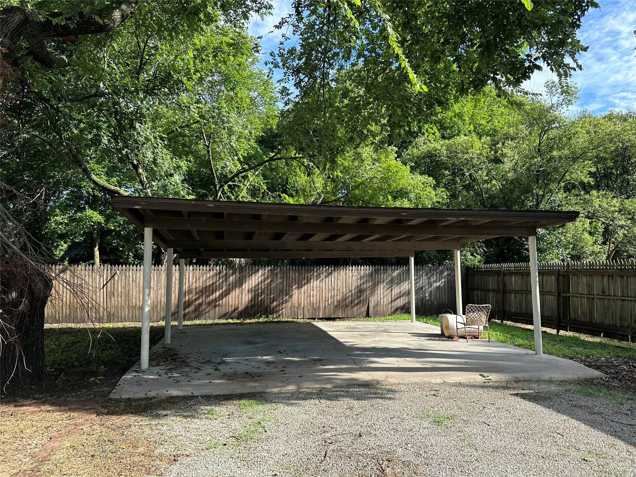 Carport