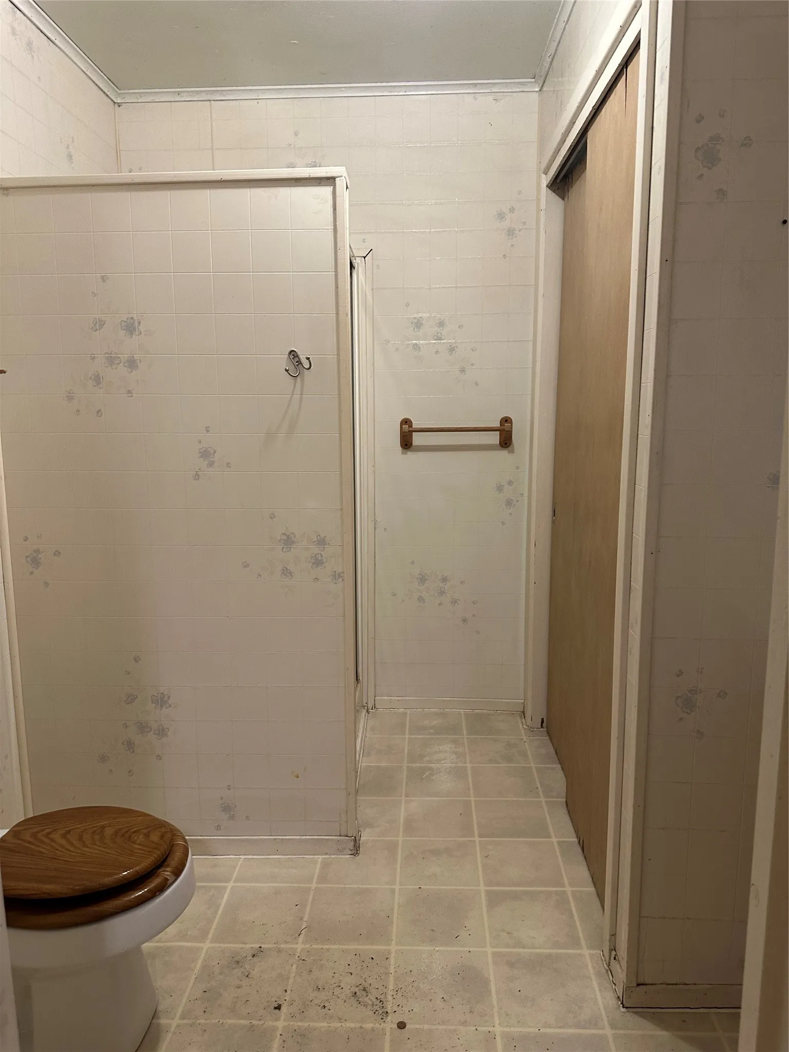 Single Family Residence For Sale in Hill County , 604 Harrel Avenue, Bynum, Texas 76631, 4 Bedroom, 2 Bathroom, 2 Garage spaces, 3,390 Sqft, built in 1930, mls#21296326, Real Estate Agent in Bynum, Homes For Sale in Hill county, Homes For Sale in Bynum, Realtor in Bynum Texas, Real Estate Brokerage Independent Realty Texas, Luminita Cordes Realtor