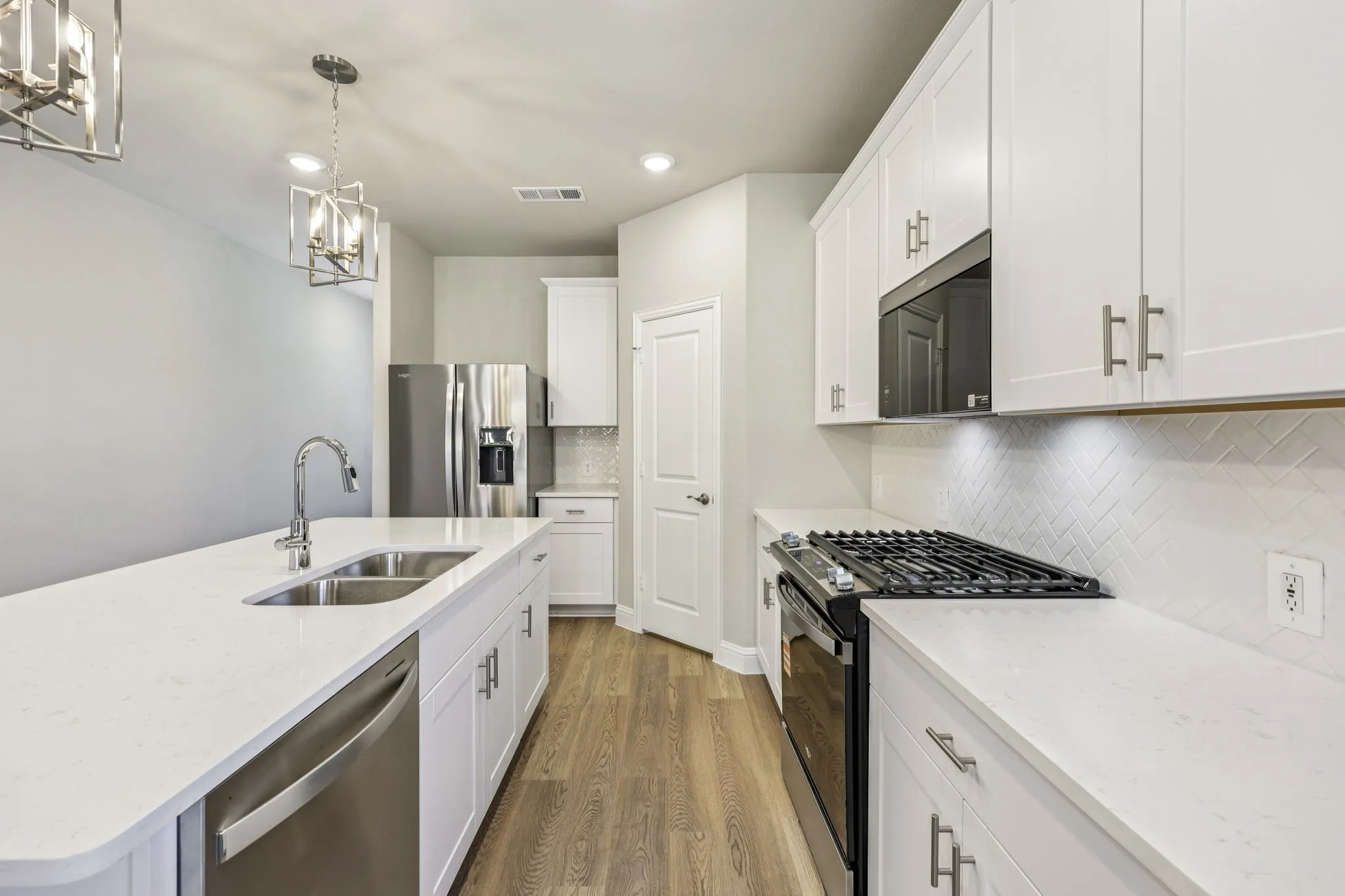 Photo is not of the actual home, but is an inspirational photo of builder’s model home and may depict options, furnishings, and/or decorator features that are not included.
